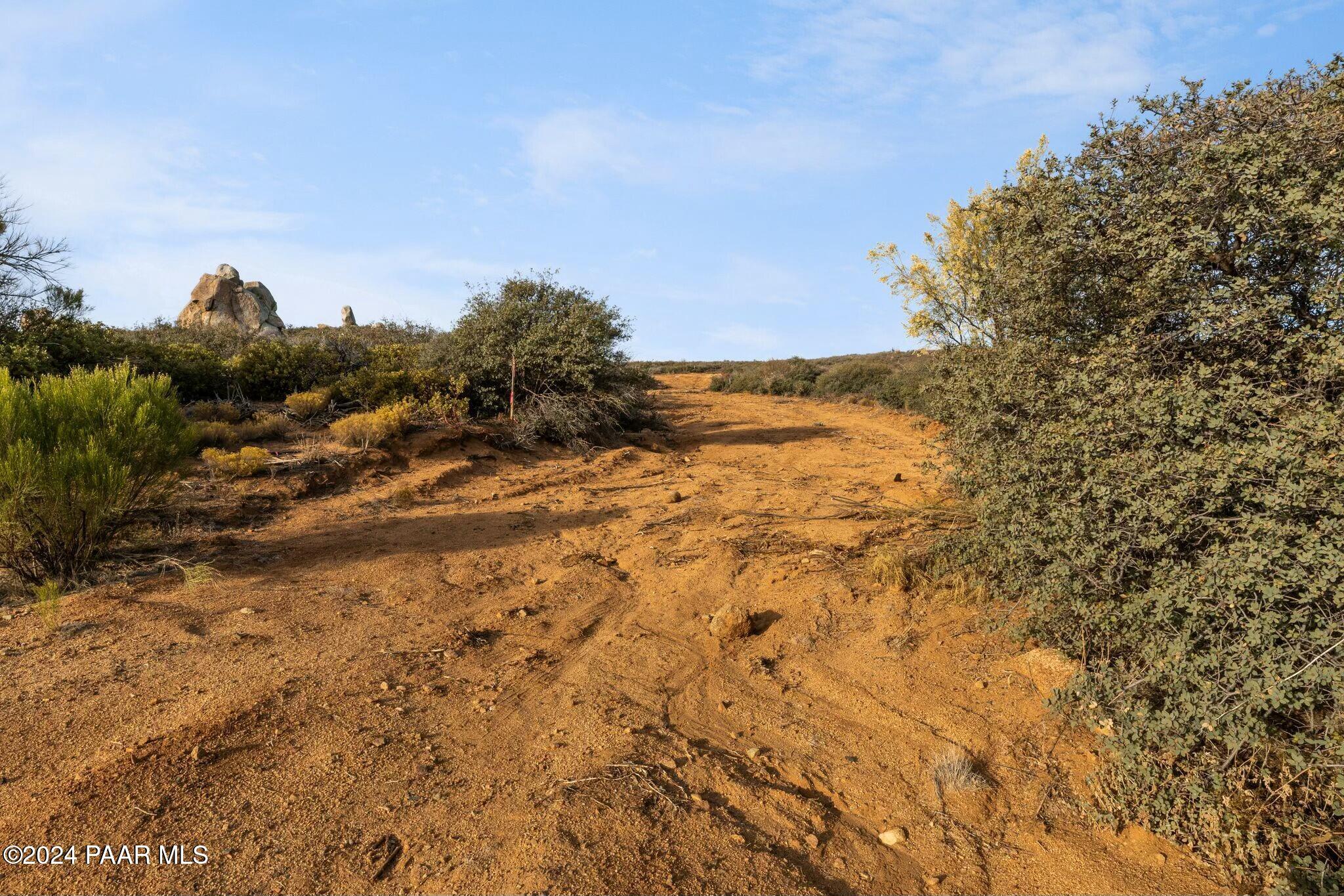 Lot B S Grant Woods Parkway