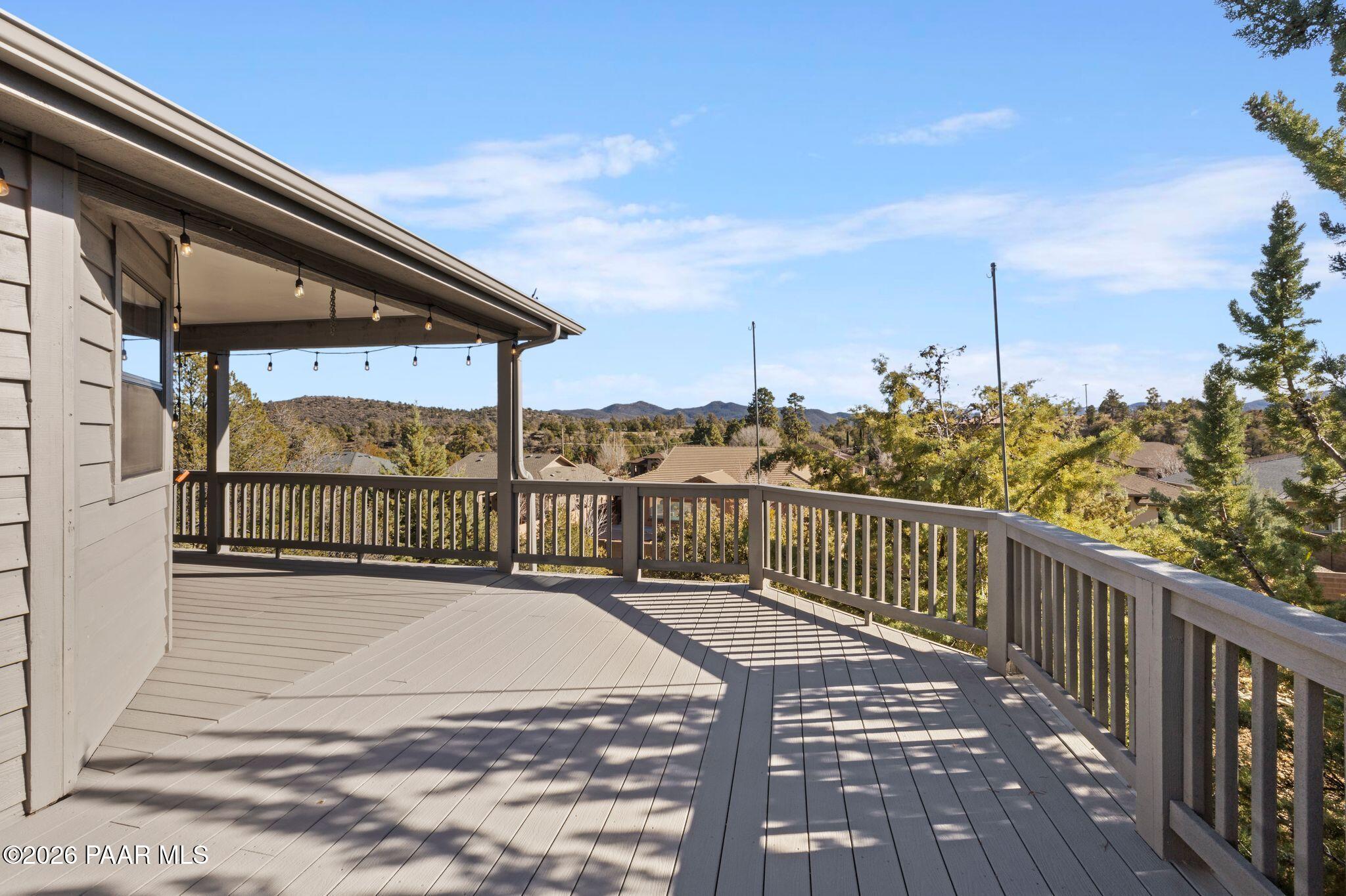 117 N Equestrian Way