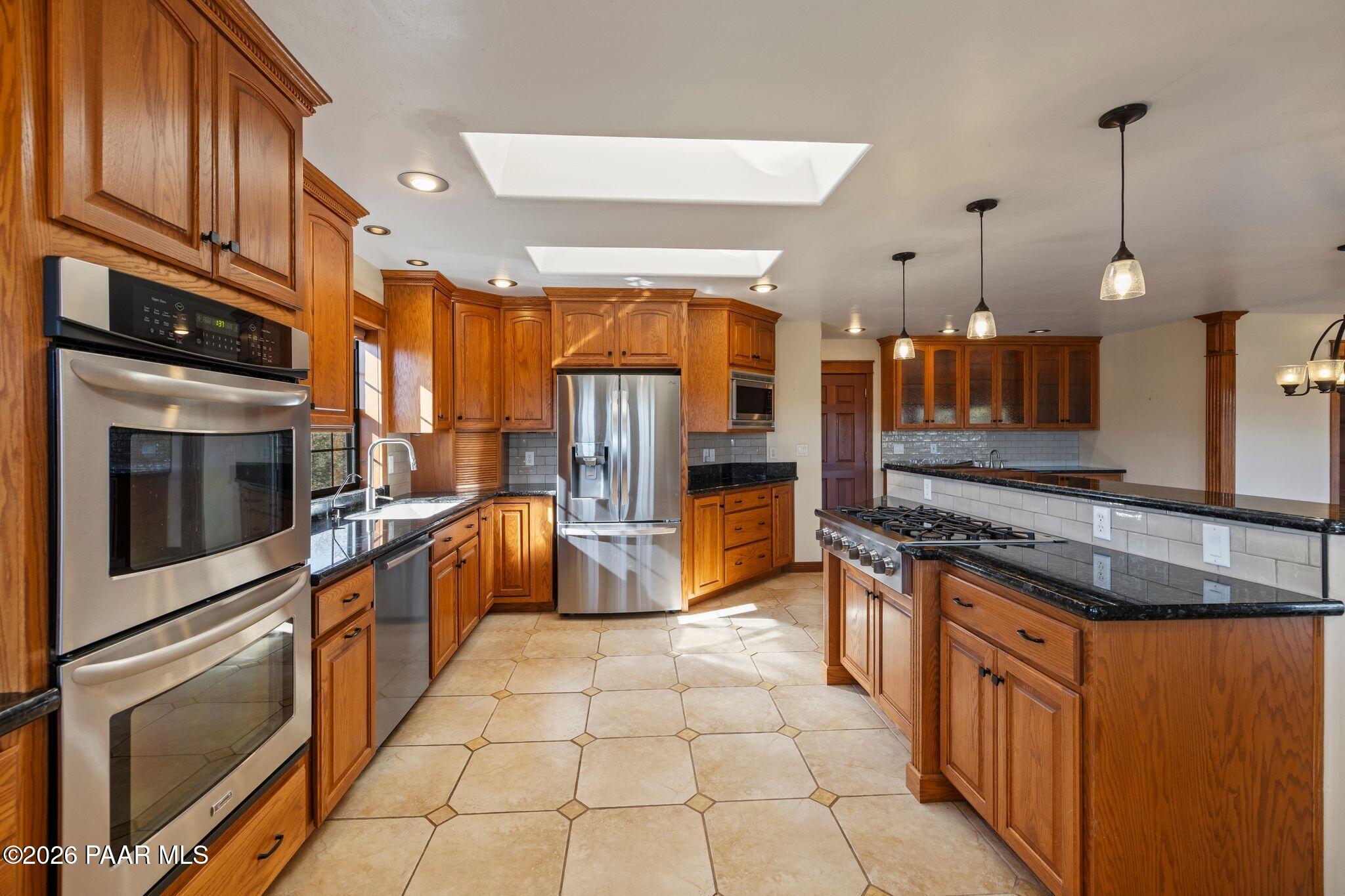 117 N Equestrian Way