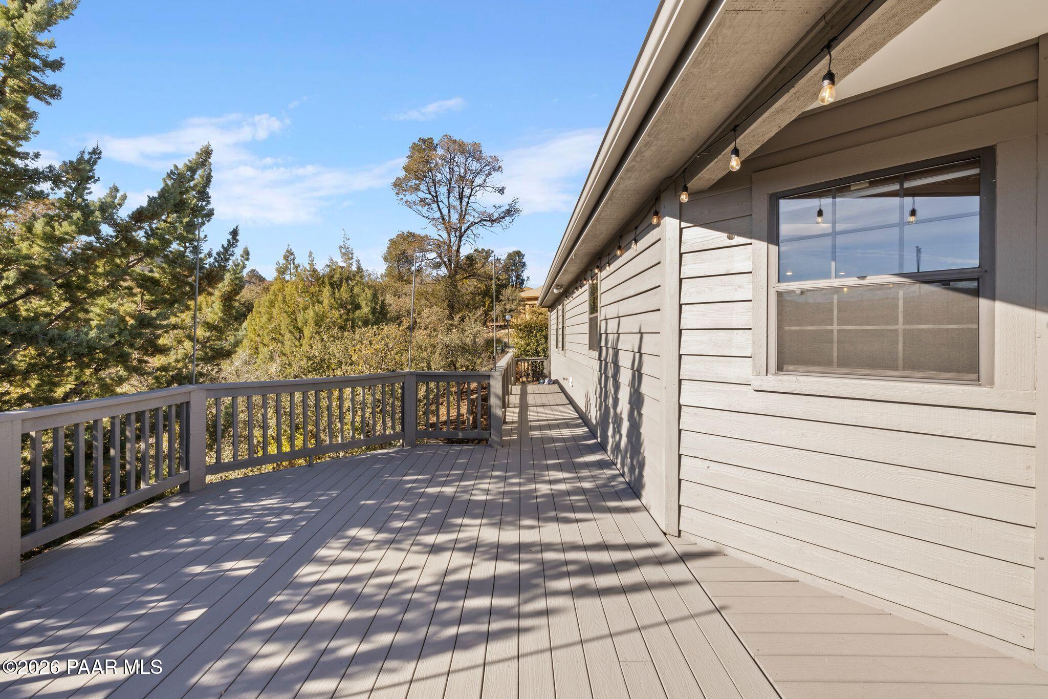 117 N Equestrian Way