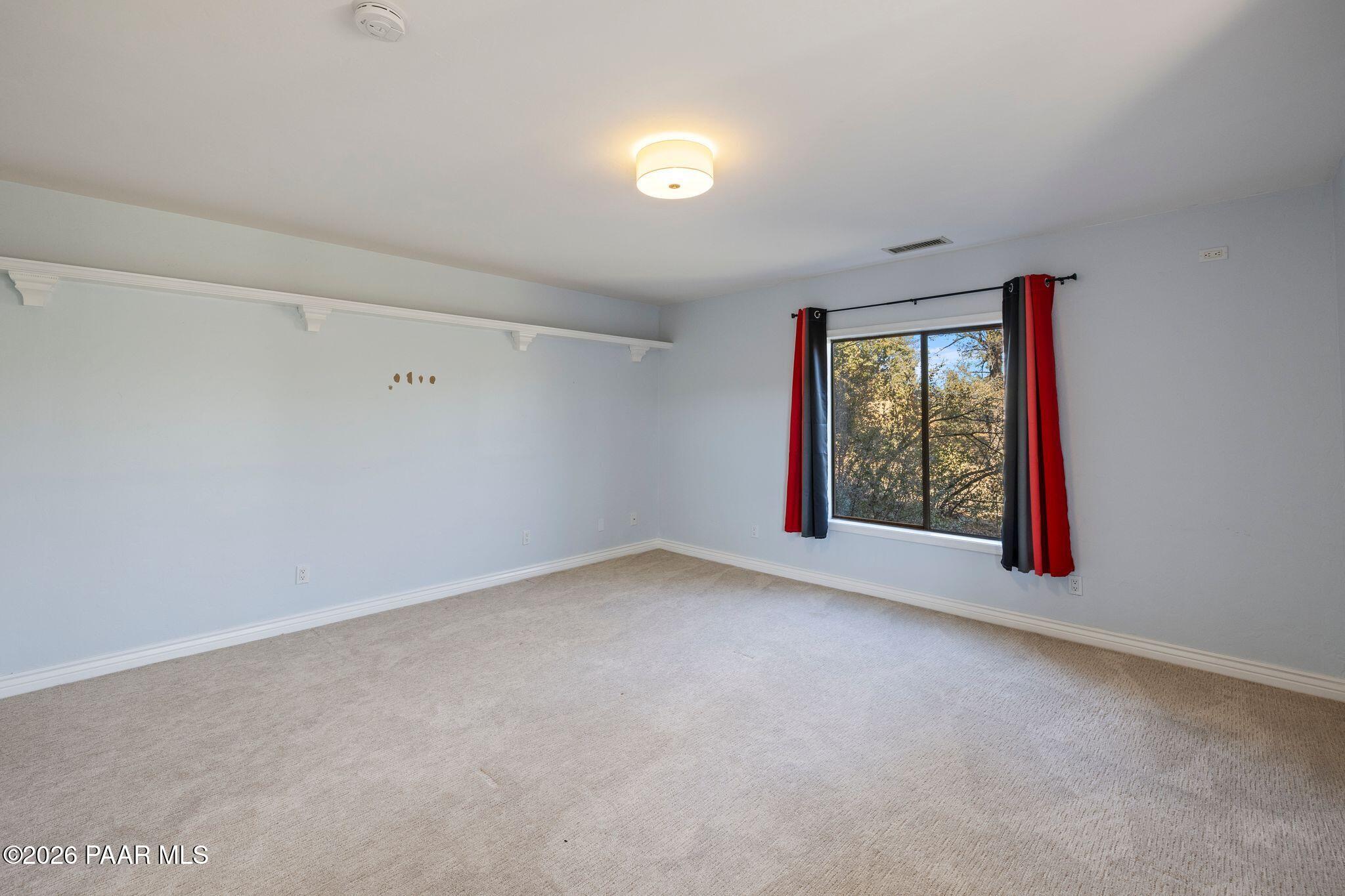 117 N Equestrian Way