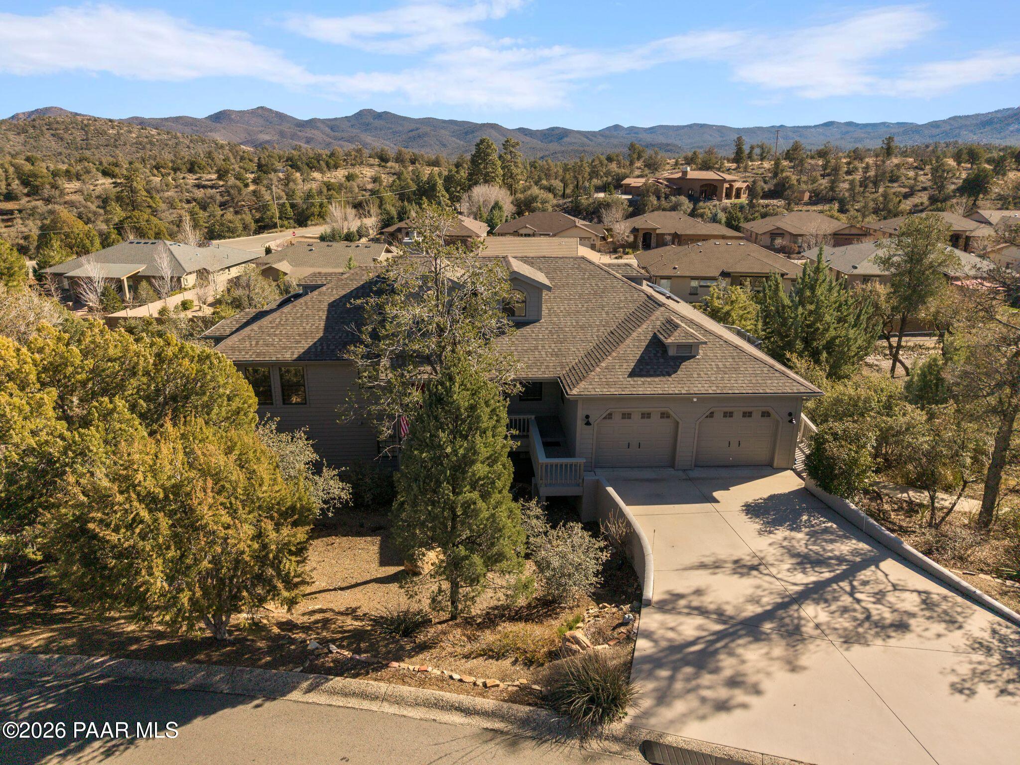 117 N Equestrian Way