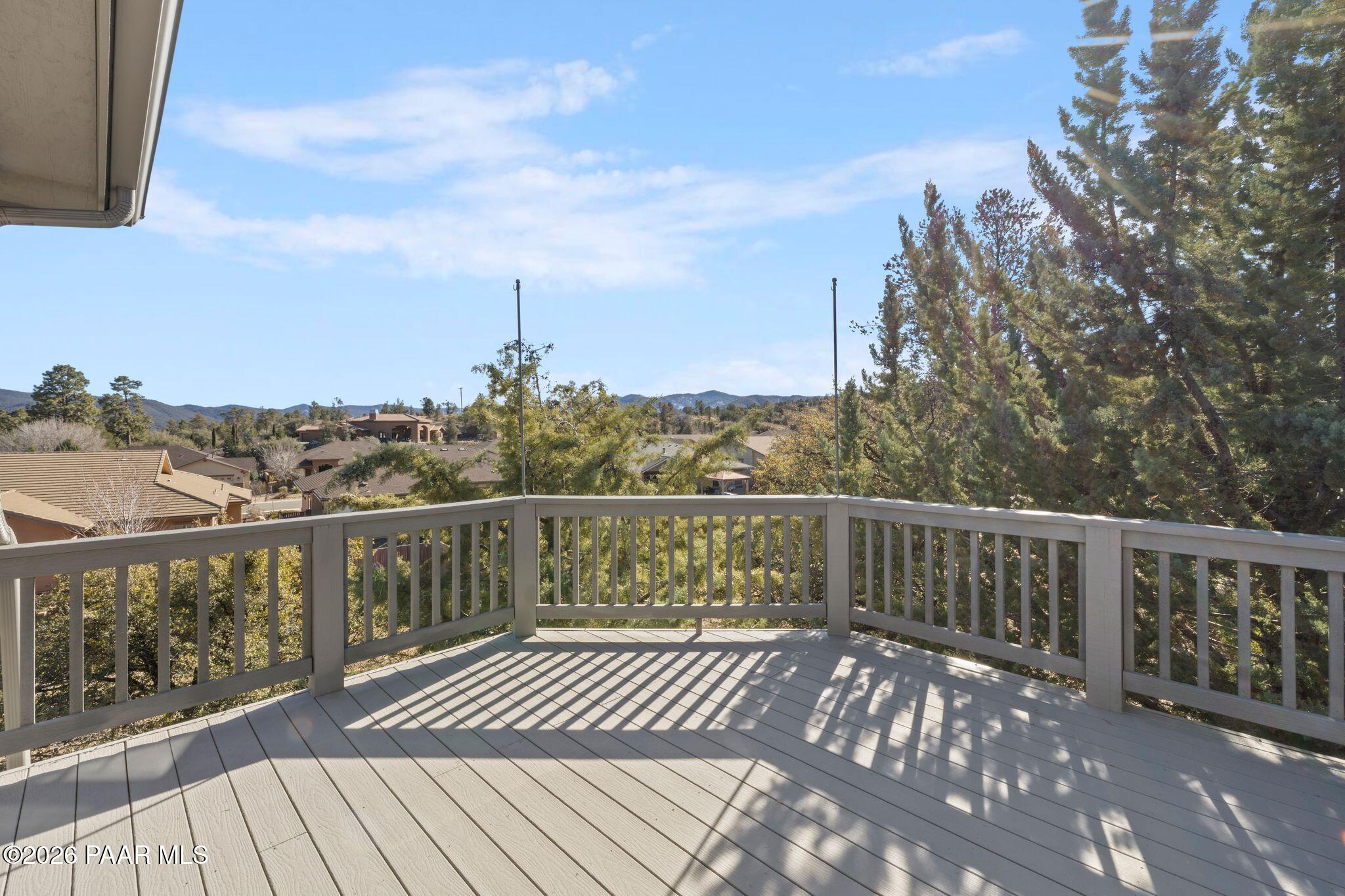 117 N Equestrian Way