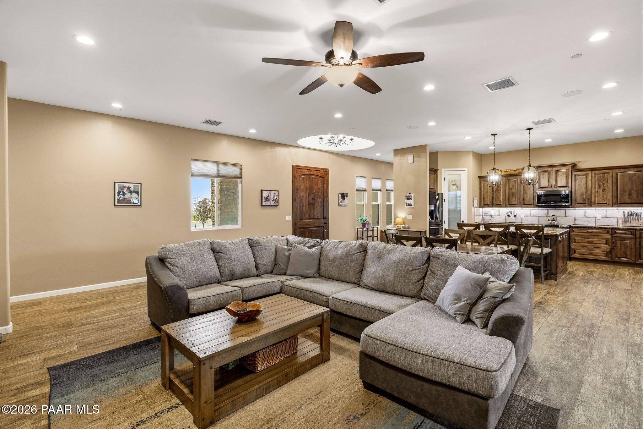 15035 E Countryside Road