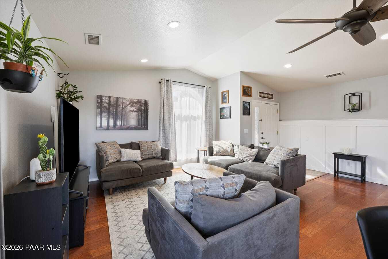 4284 N Cholla Drive