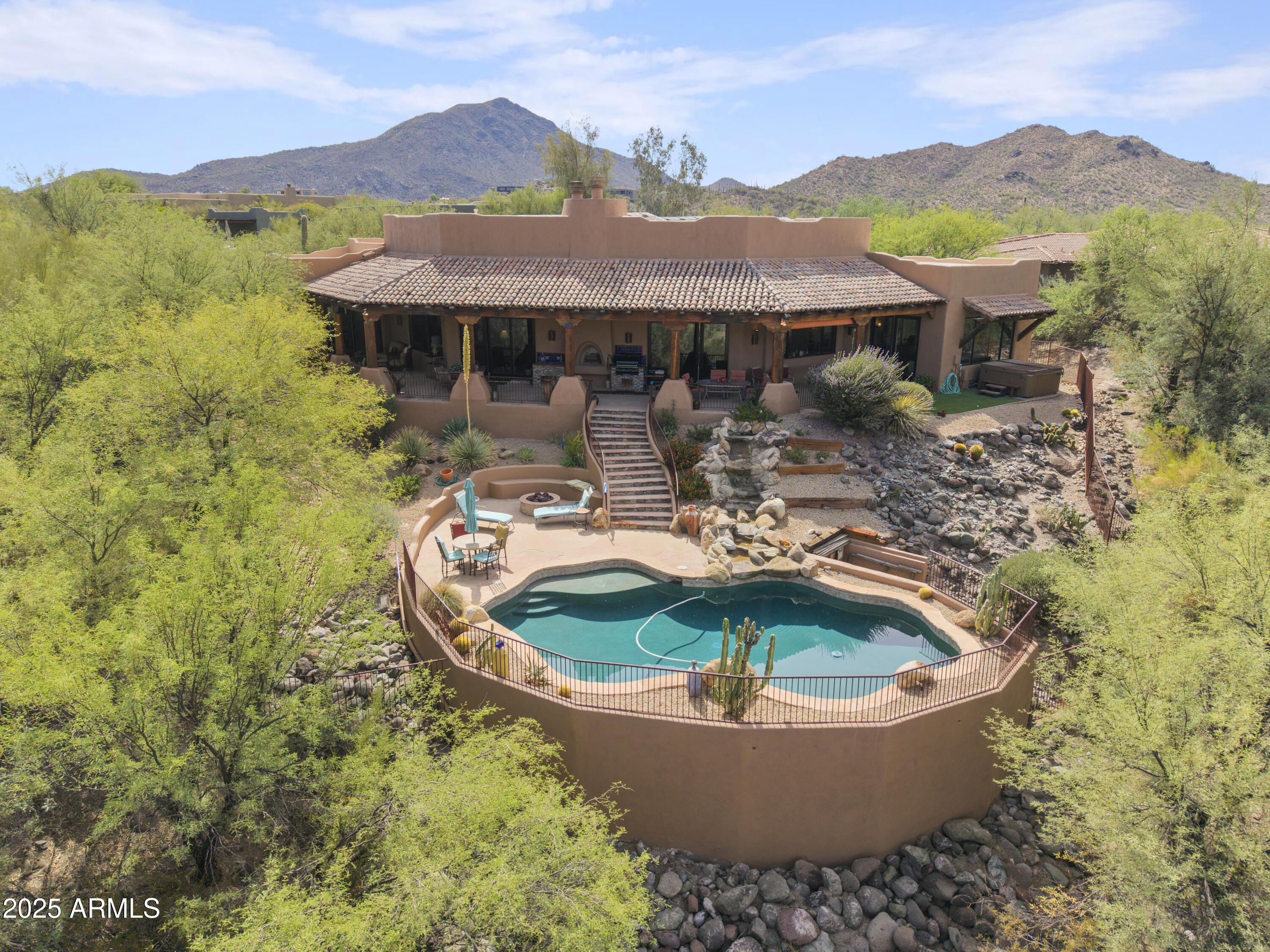 38467 N FAIRWAY Trail