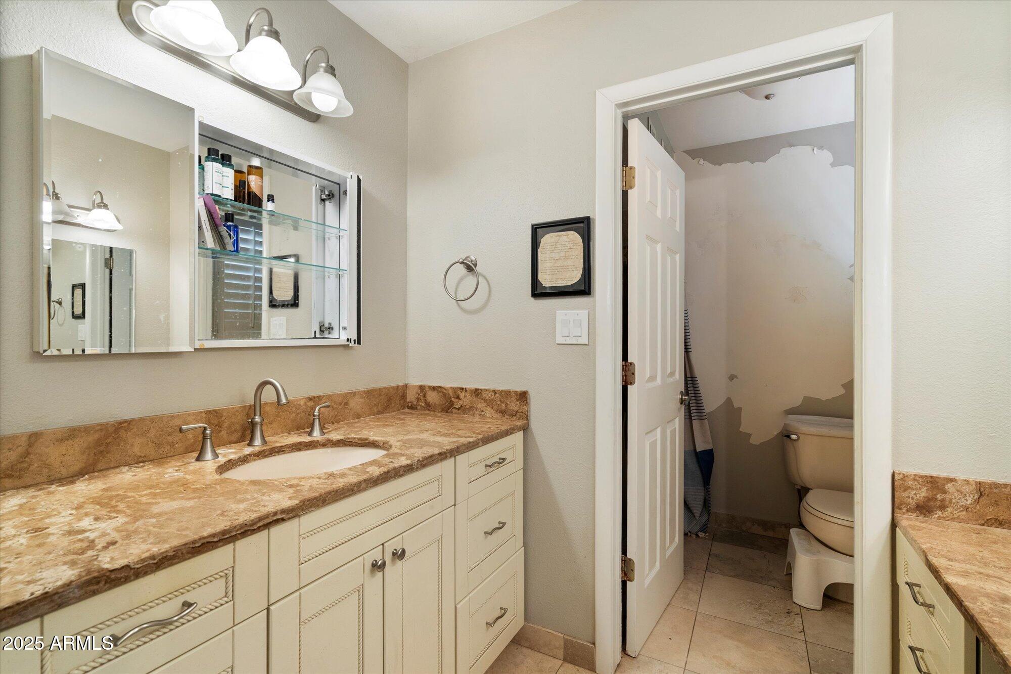 6503 S BONARDEN Lane