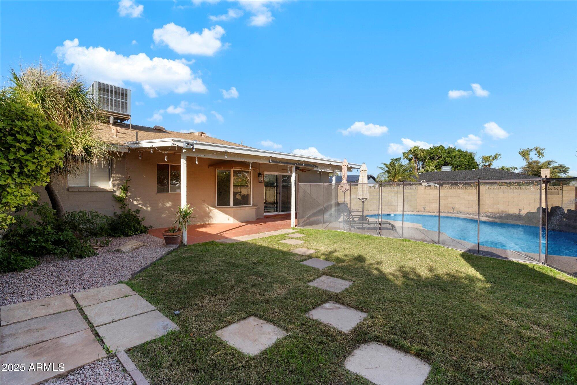 6503 S BONARDEN Lane