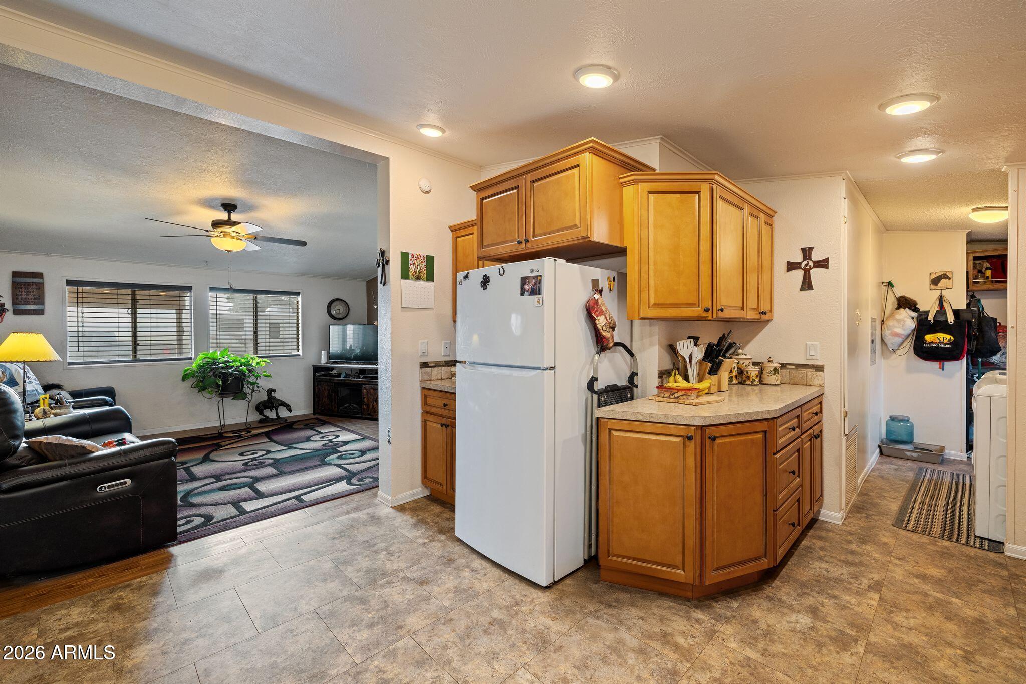 1310 COTTONWOOD Lane