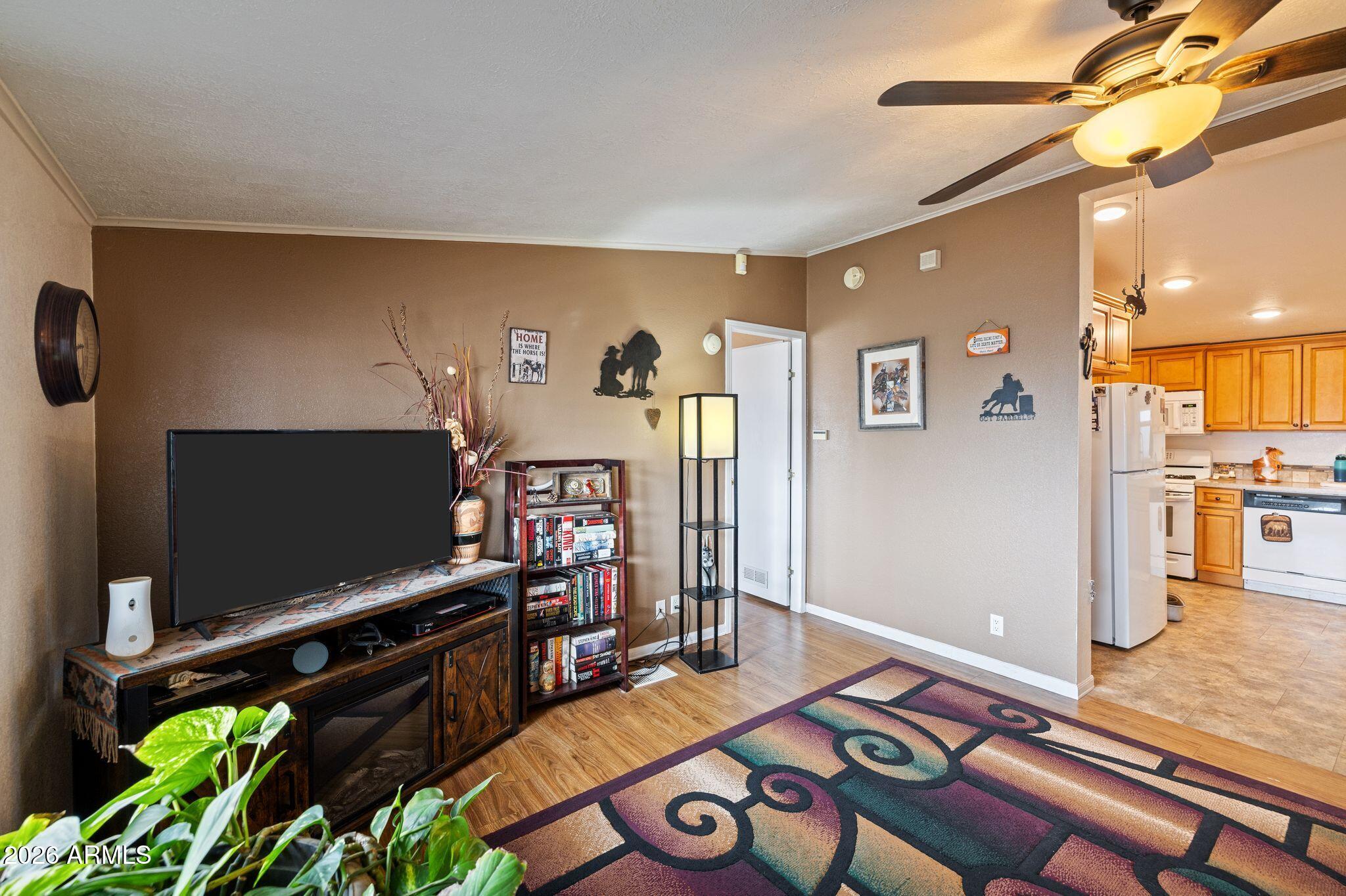 1310 COTTONWOOD Lane