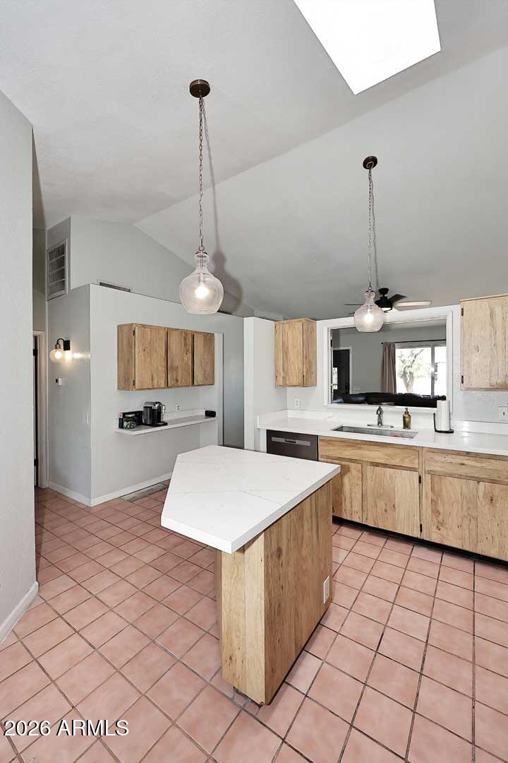 1721 E SANDRA Terrace