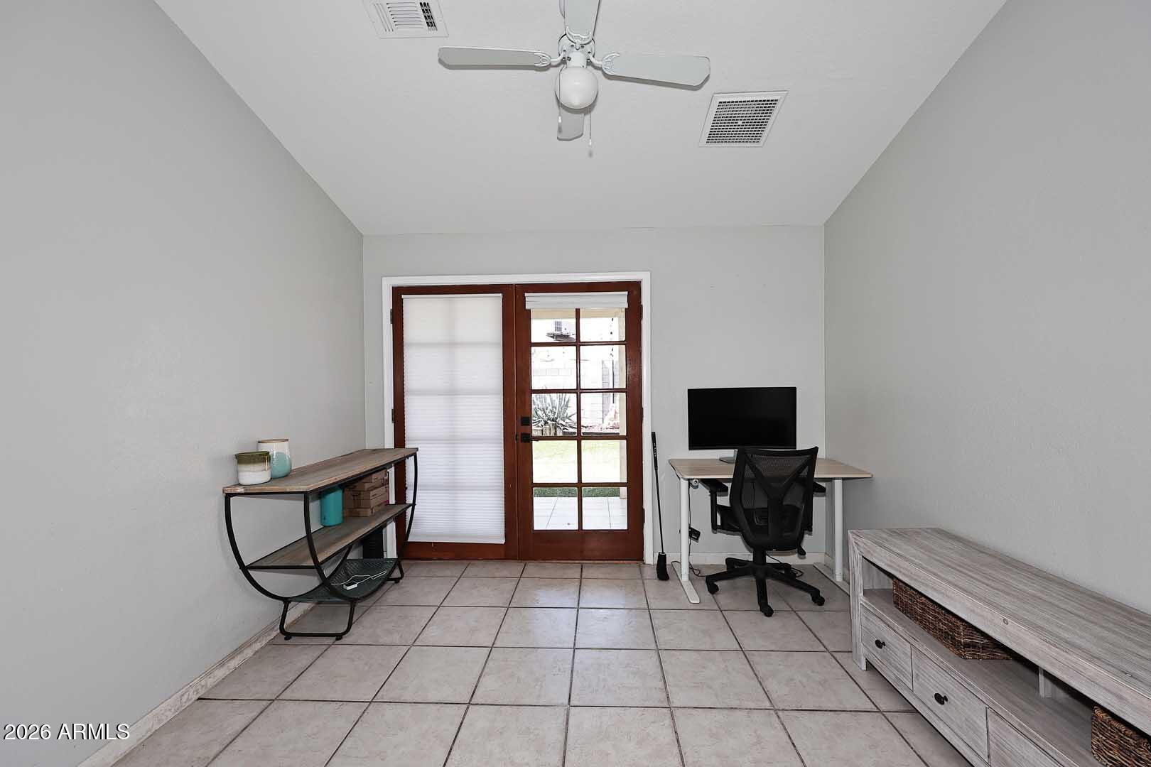 1721 E SANDRA Terrace