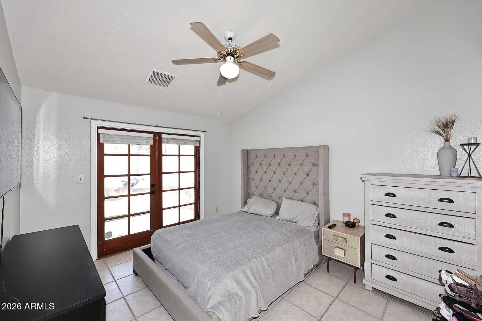 1721 E SANDRA Terrace