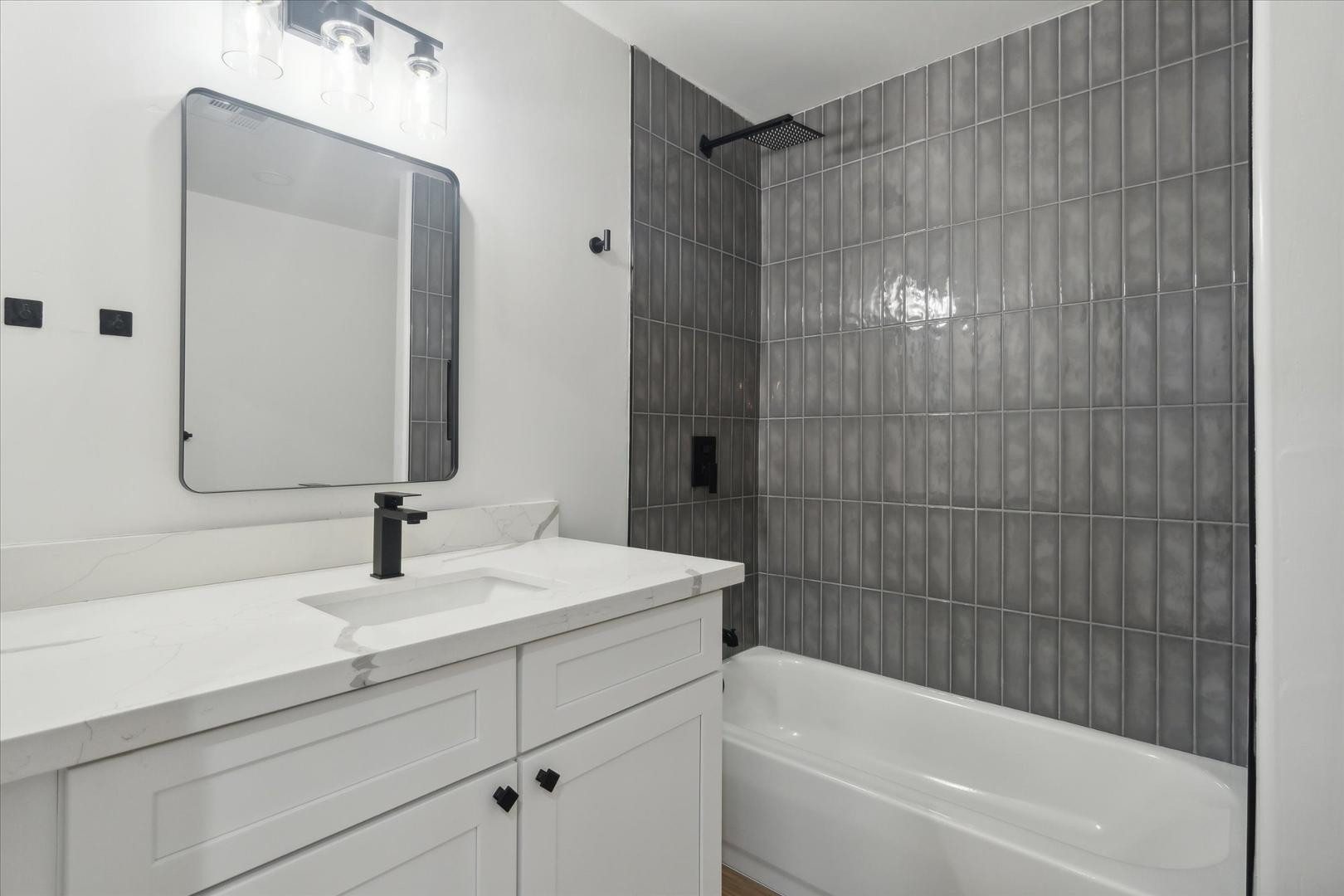 8525 E Clarendon Avenue