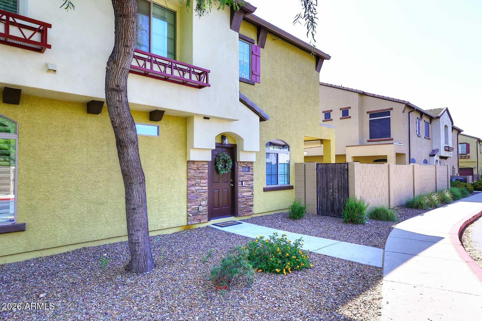 2725 E MINE CREEK Road 1146