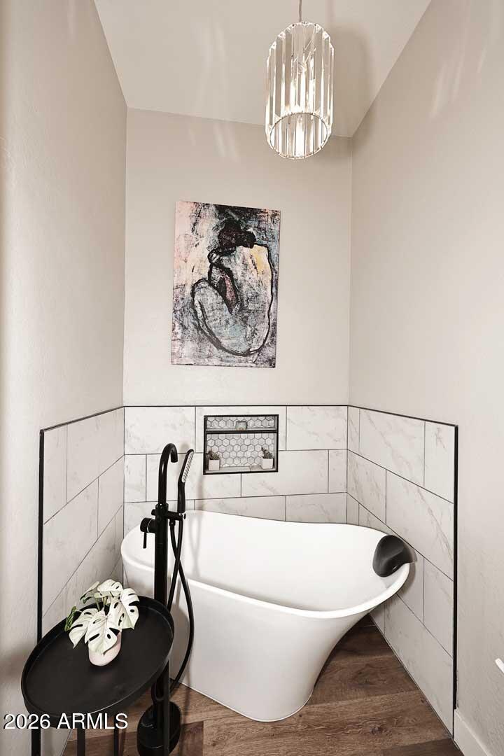 2725 E MINE CREEK Road 1146