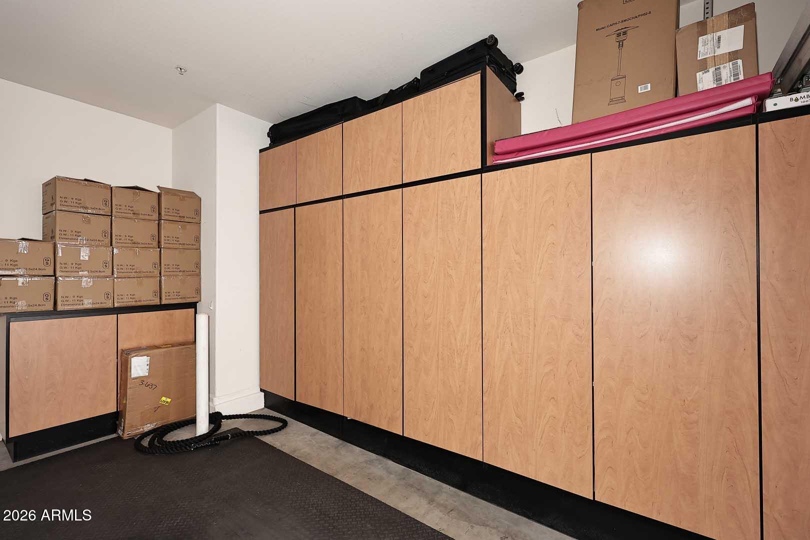 2725 E MINE CREEK Road 1146