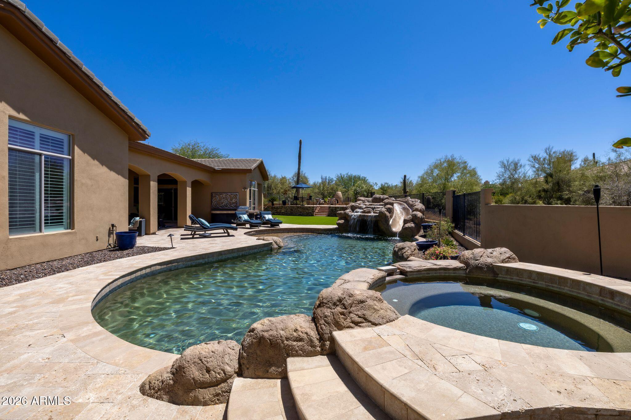 5651 E VILLA CASSANDRA Way