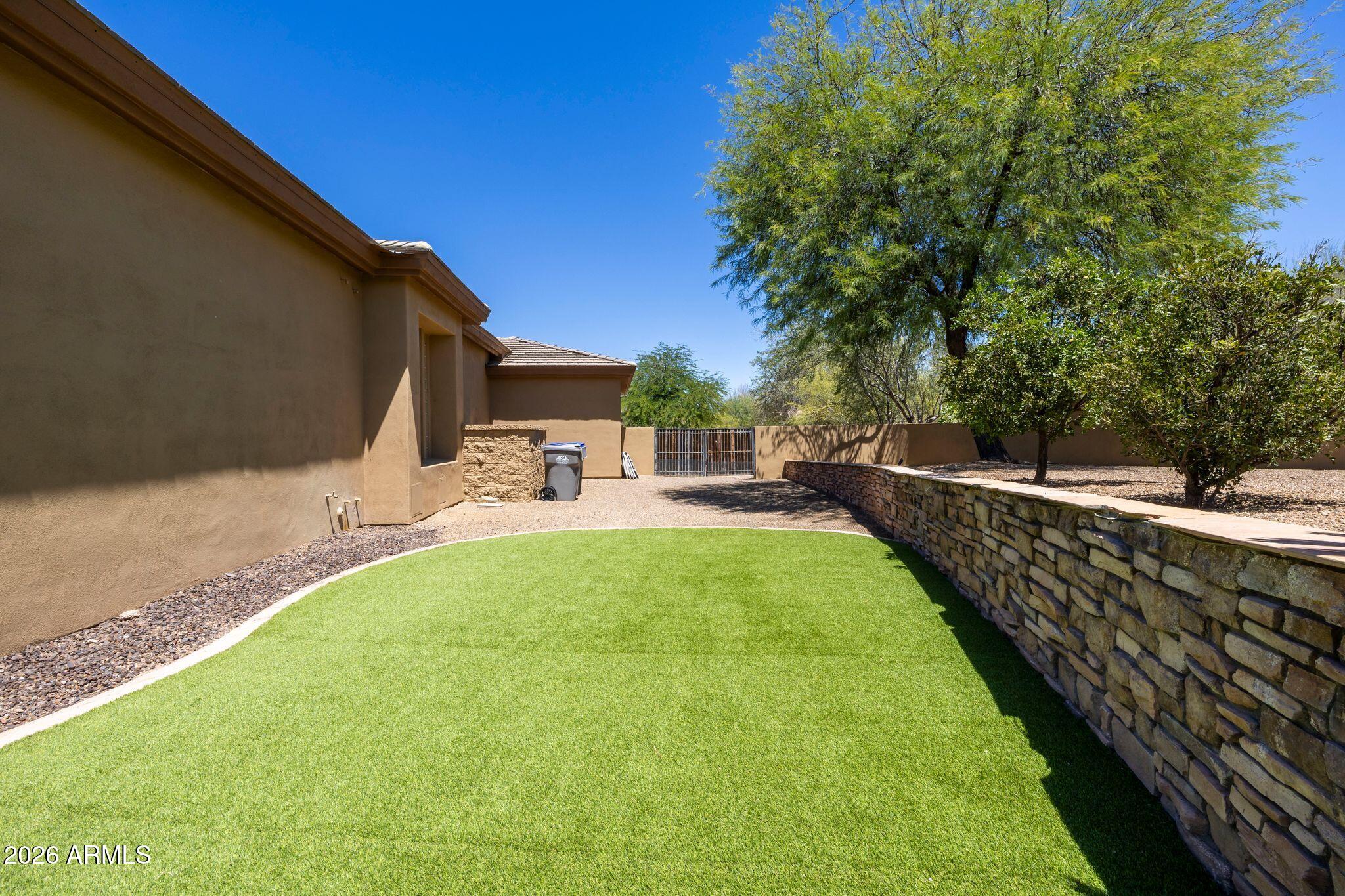 5651 E VILLA CASSANDRA Way