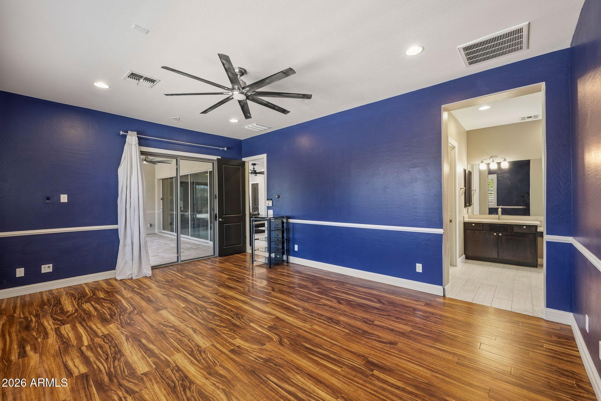 5519 E WINDSTONE Trail