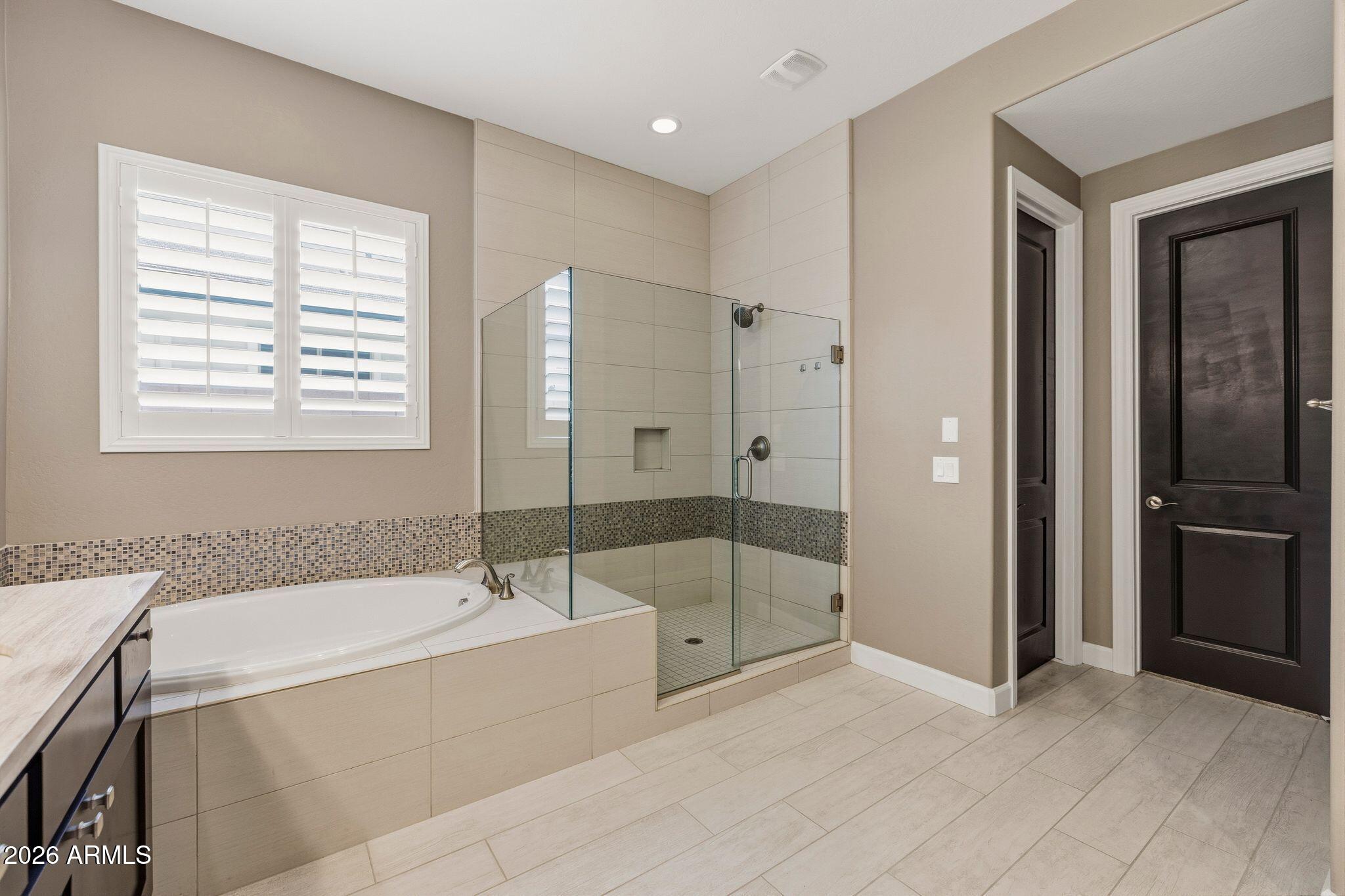 5519 E WINDSTONE Trail