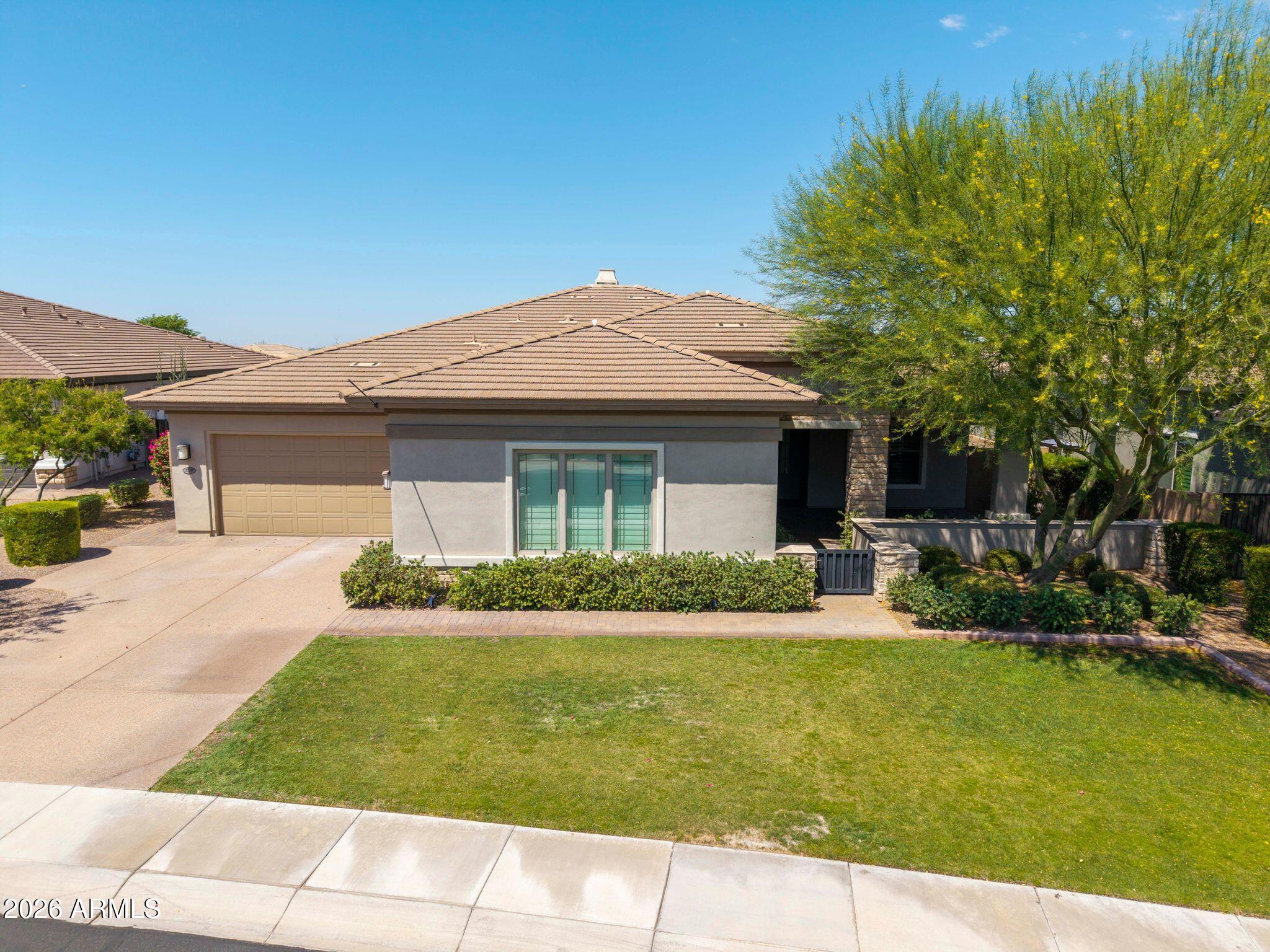 5519 E WINDSTONE Trail