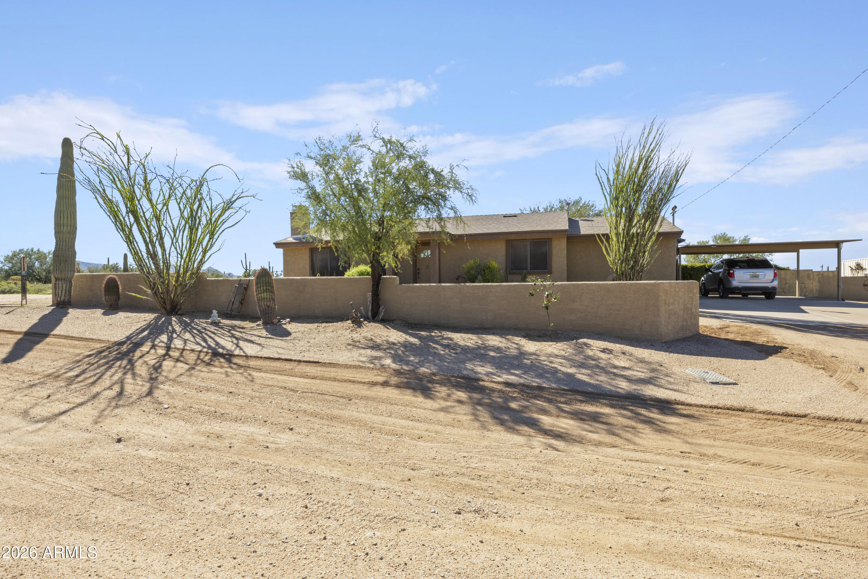 7101 E MARK Lane