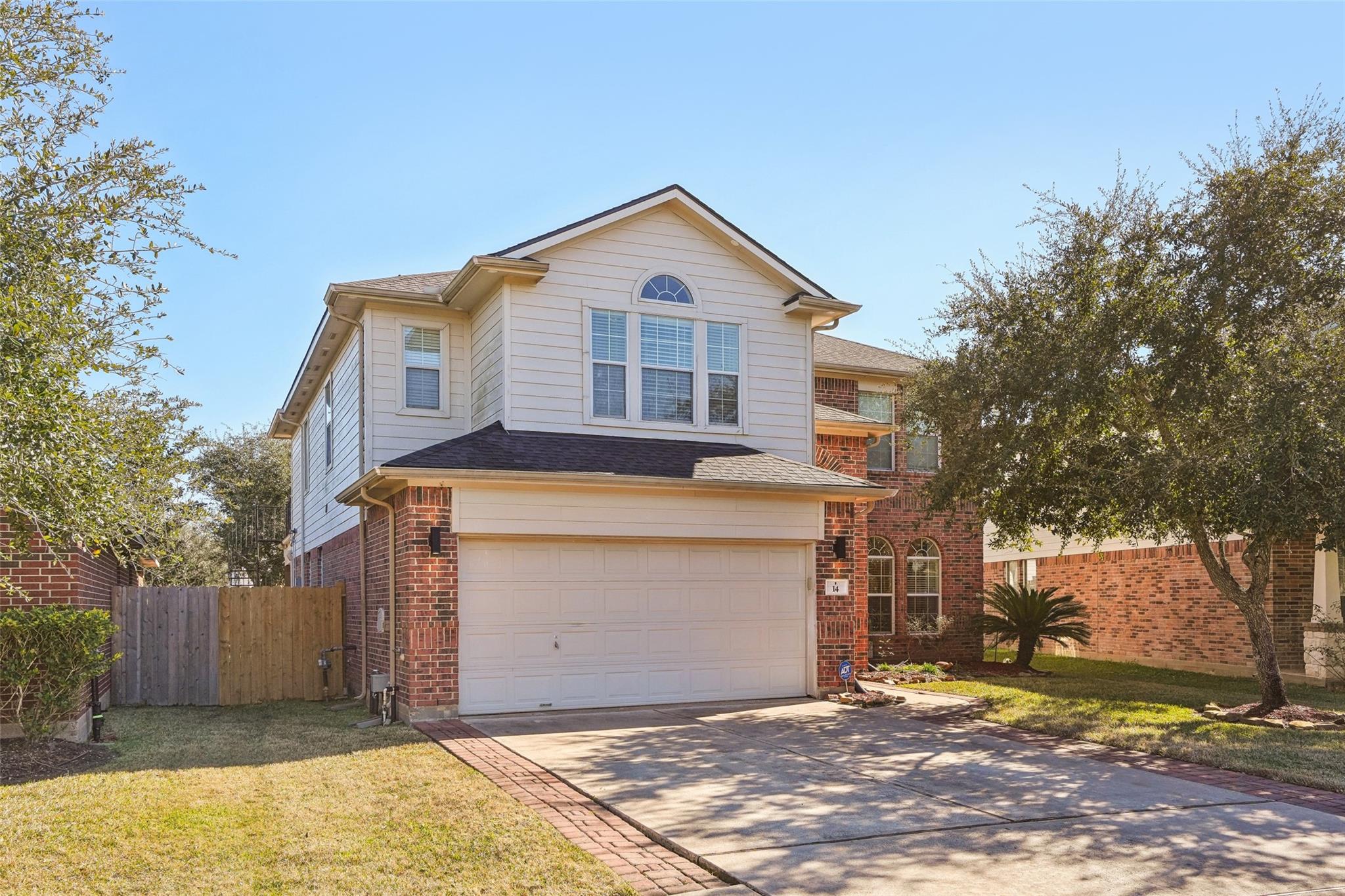 14 Carmel Chase Court