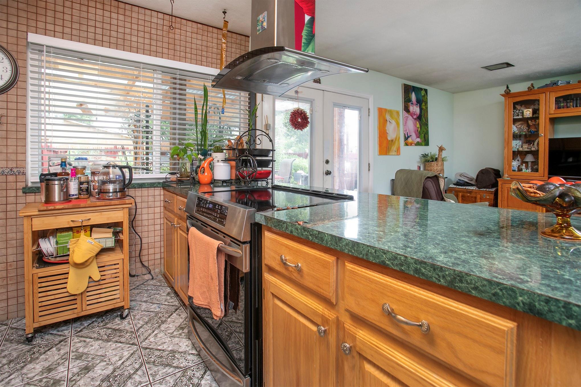 7301 Cave Drive