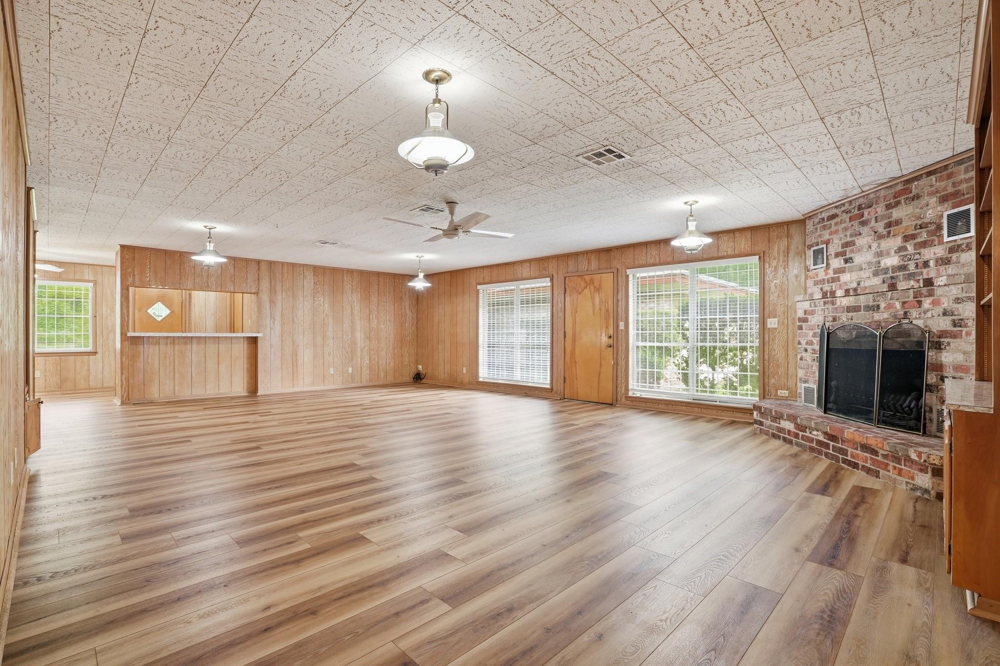 10240 Post Oak Drive