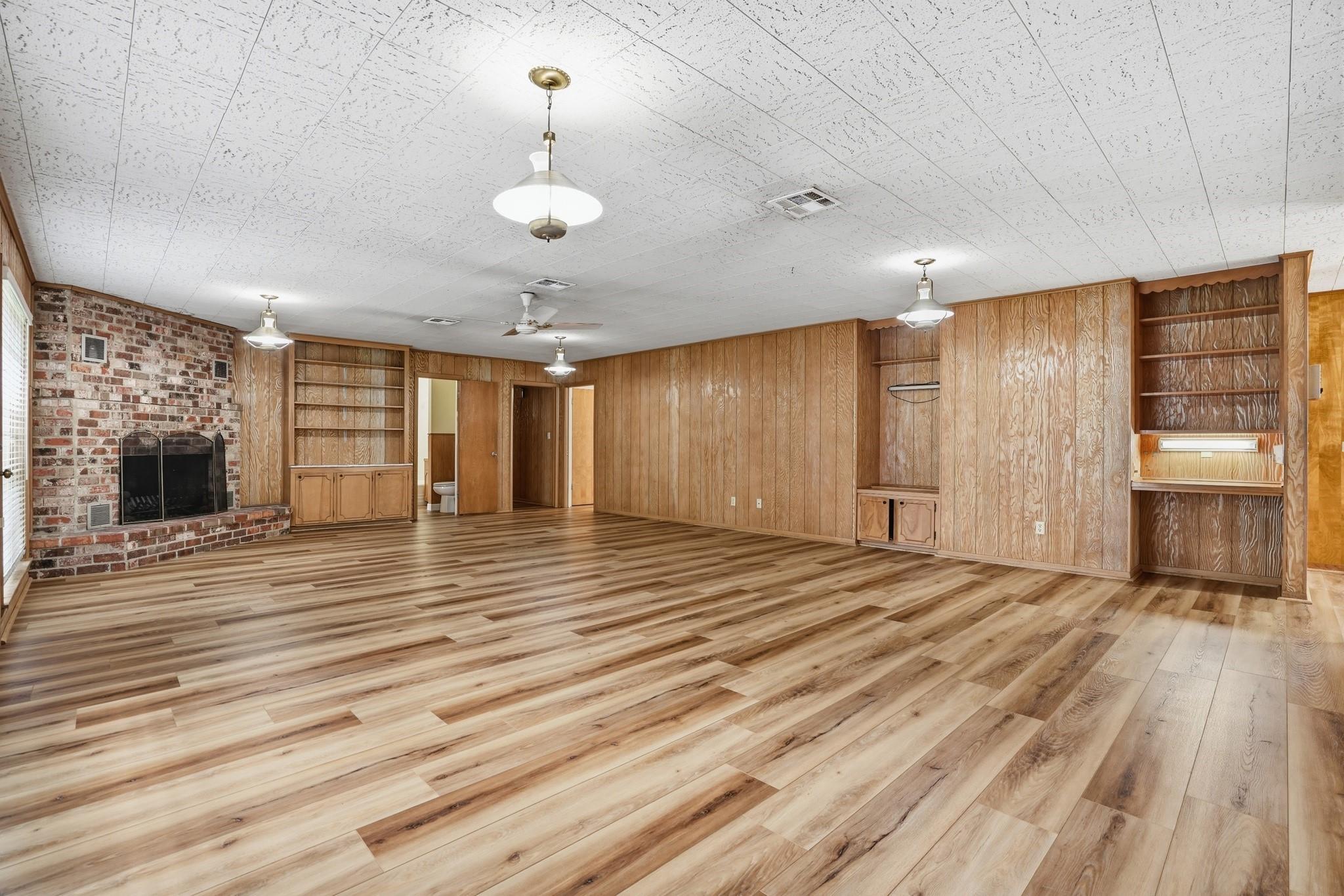 10240 Post Oak Drive