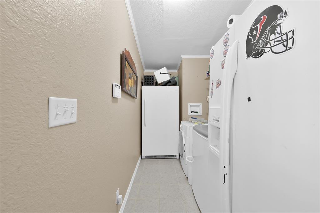 300 Bowling Road