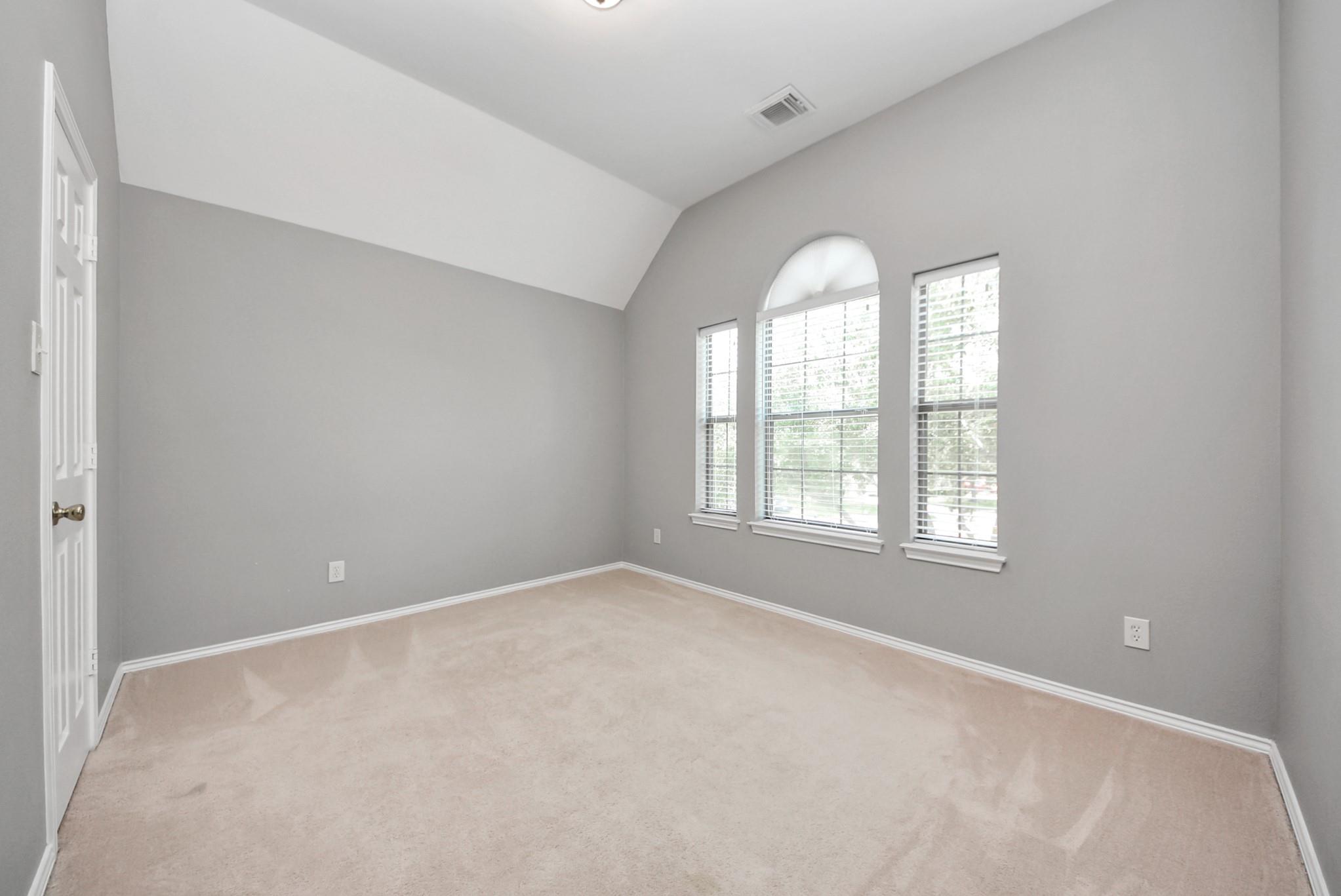 4411 Everhart Terrace Circle