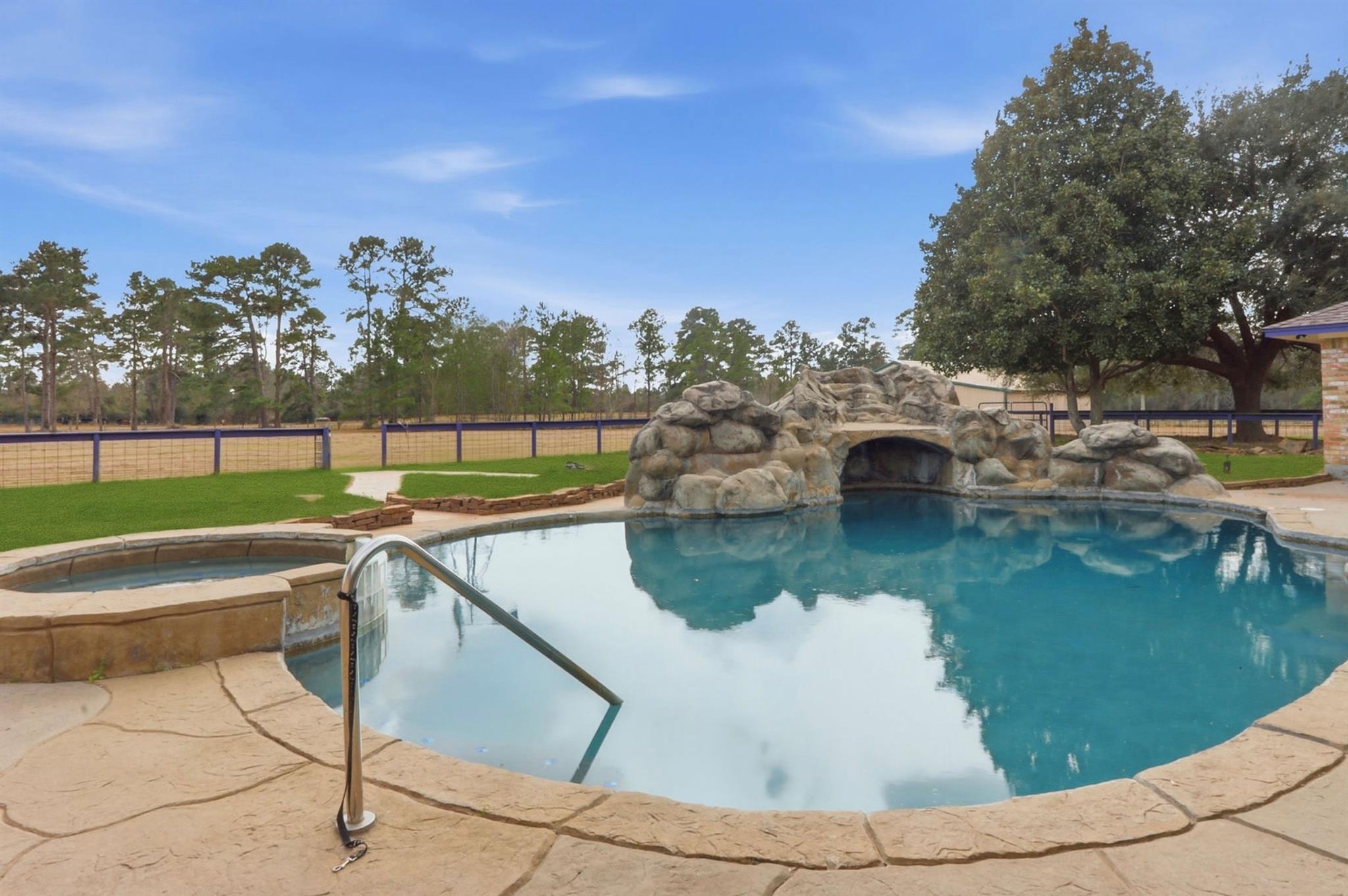 25404 Decker Prairie Rosehill Road