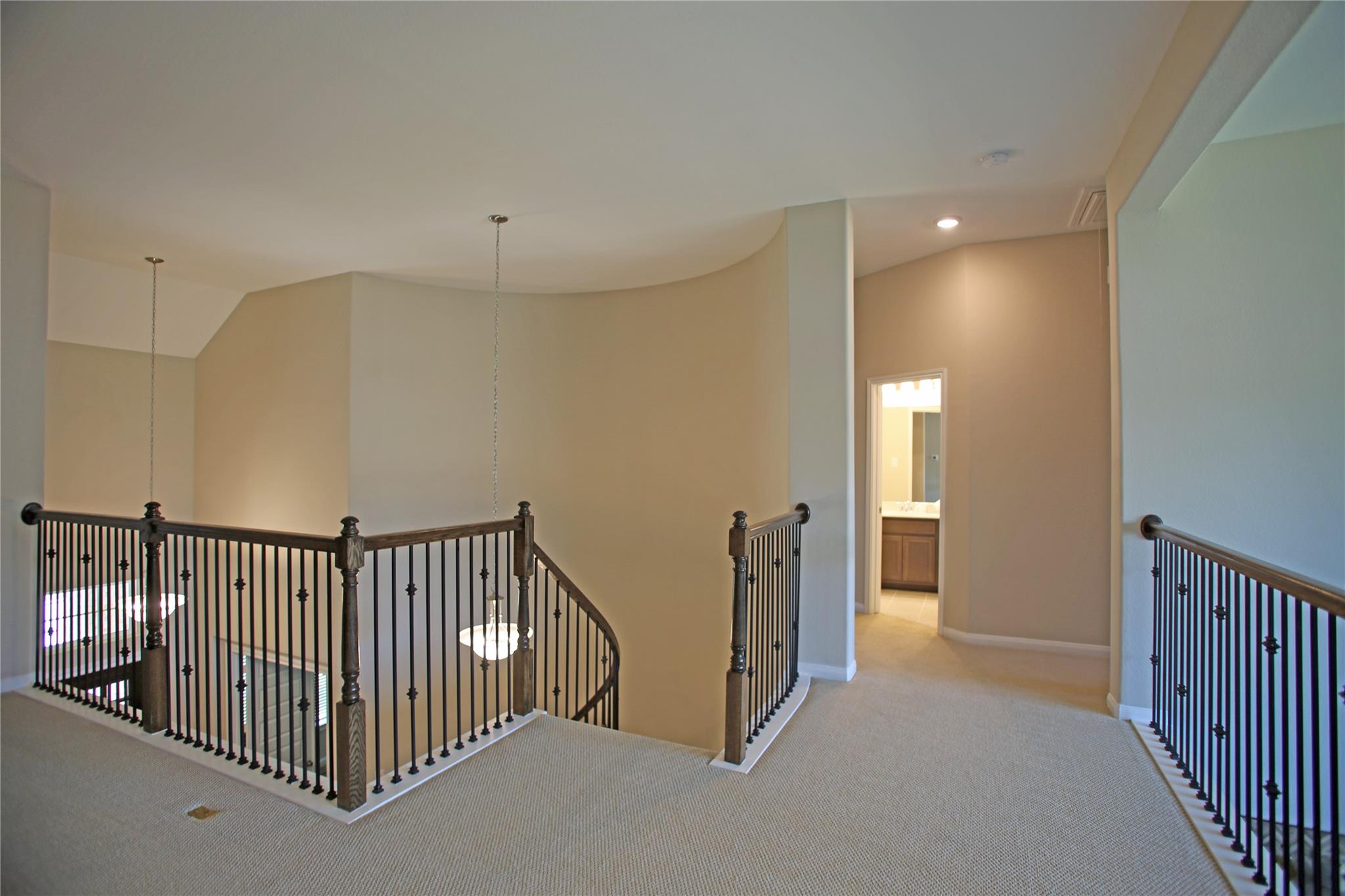 1899 Canyon Live Oak Street