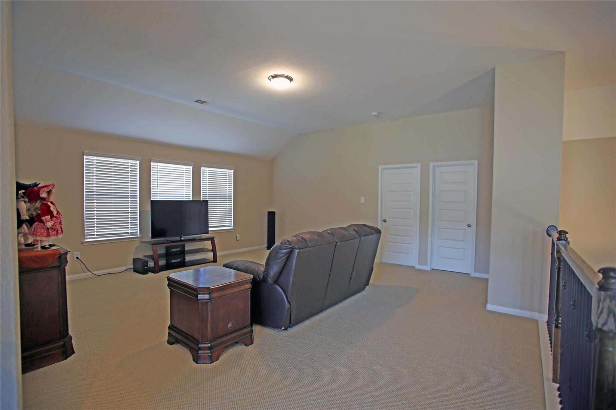 1899 Canyon Live Oak Street