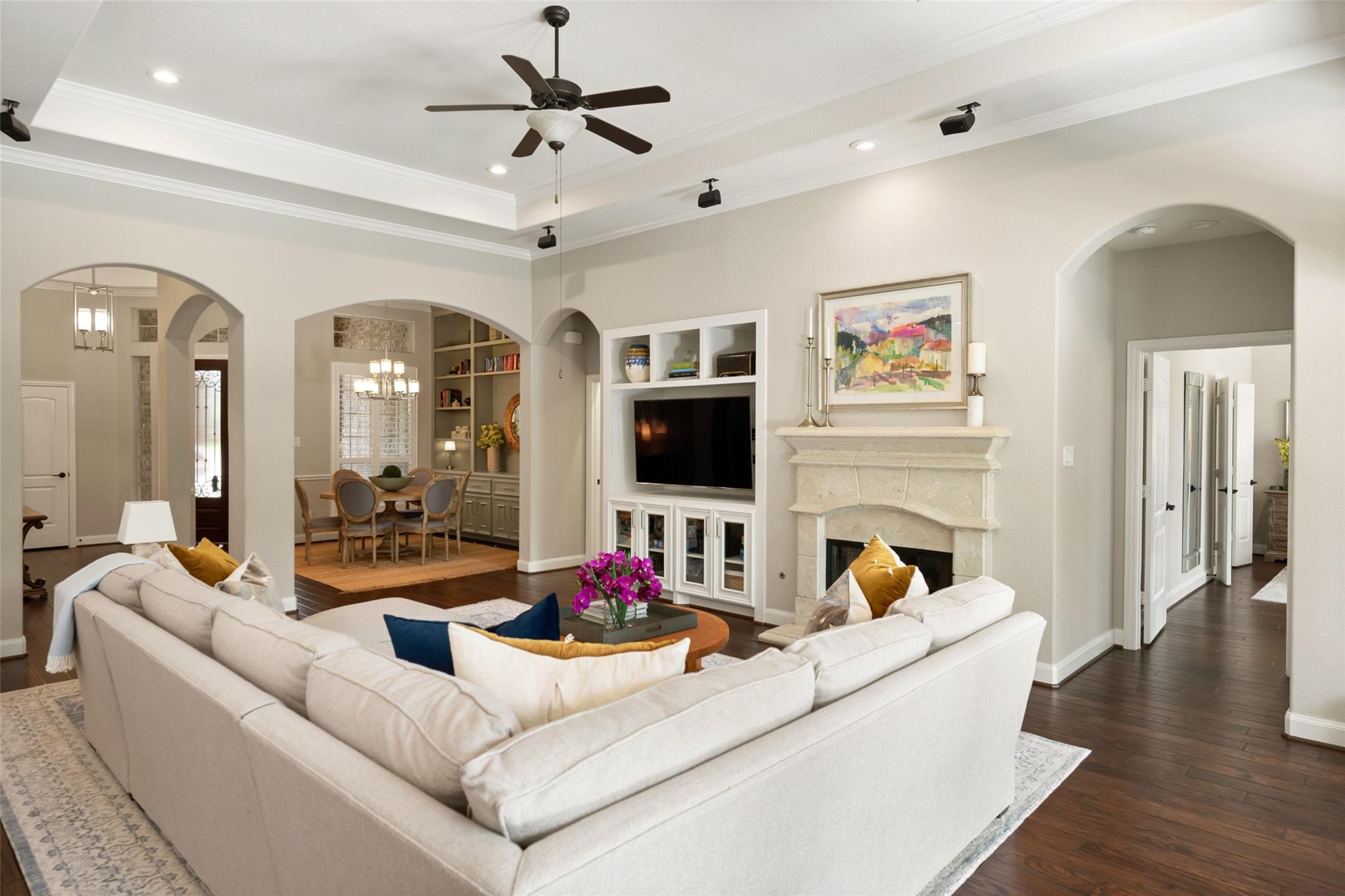 127 E Canyon Wren Circle