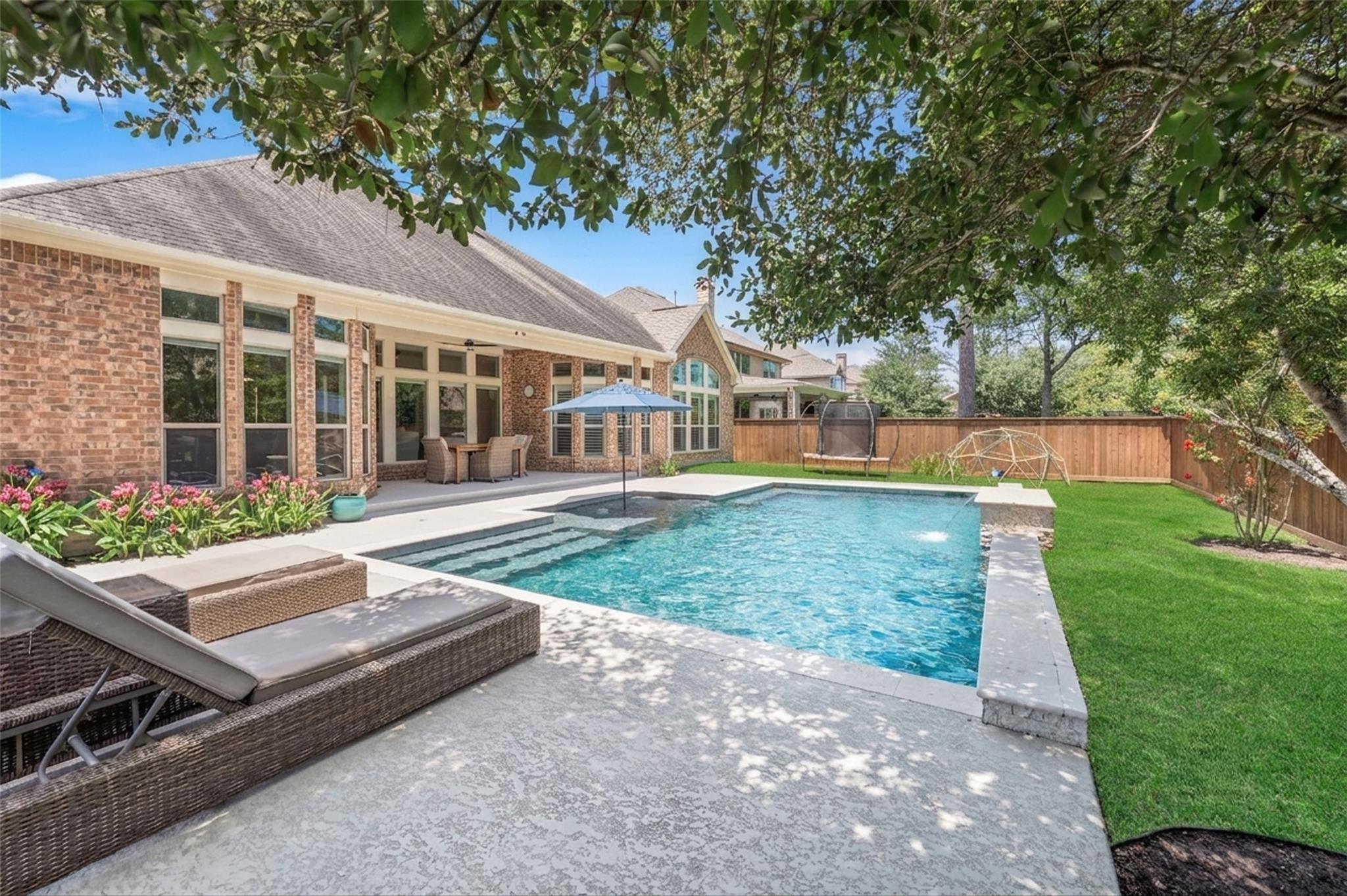 127 E Canyon Wren Circle