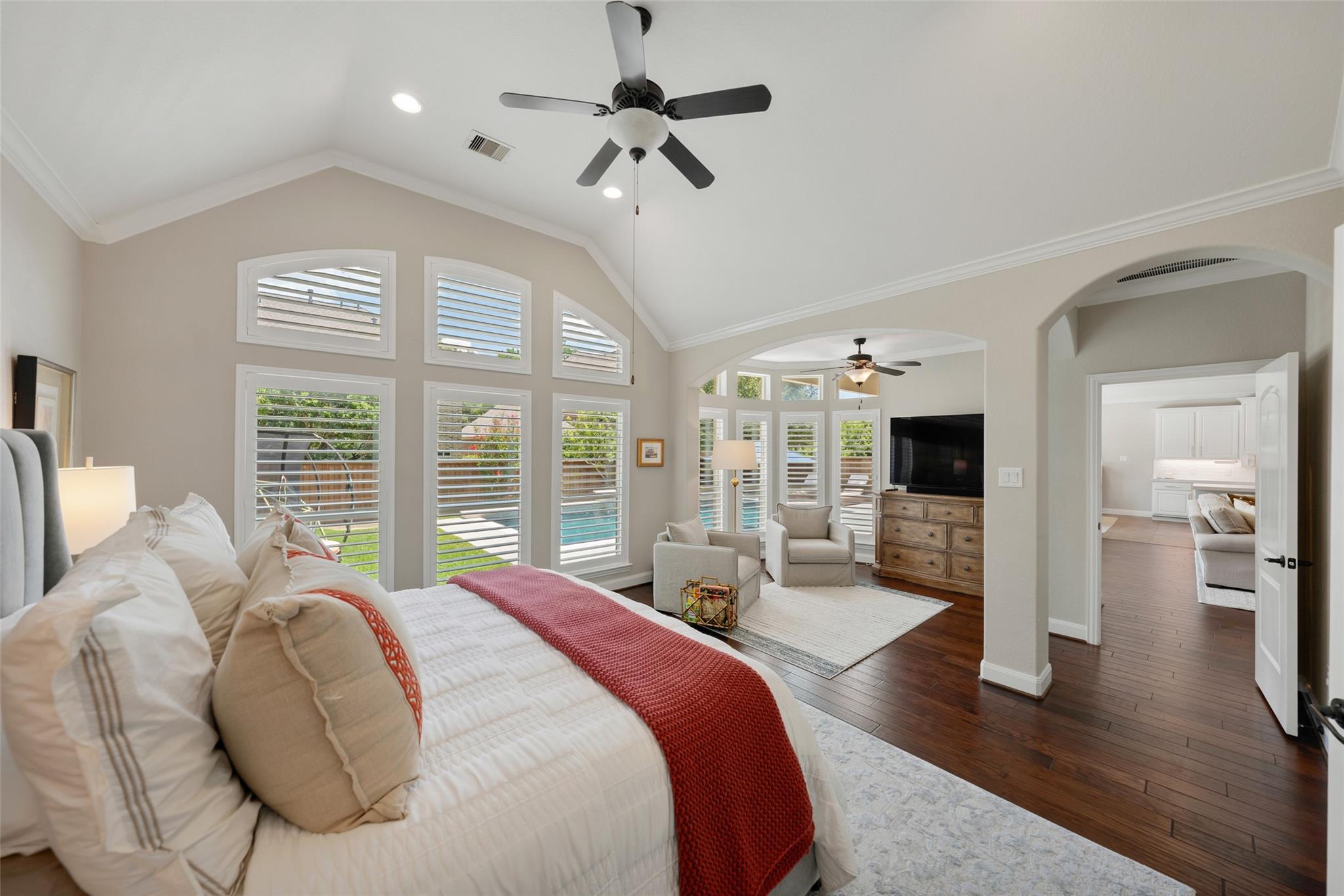 127 E Canyon Wren Circle