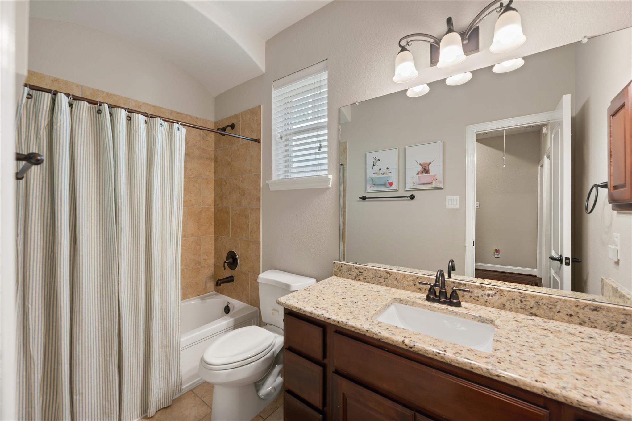 127 E Canyon Wren Circle