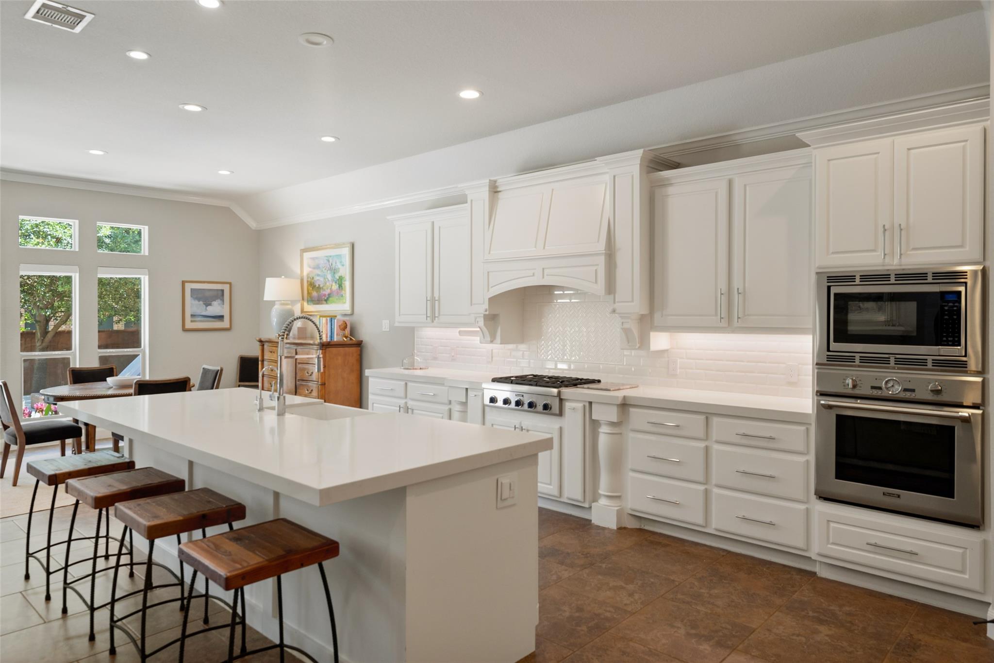 127 E Canyon Wren Circle