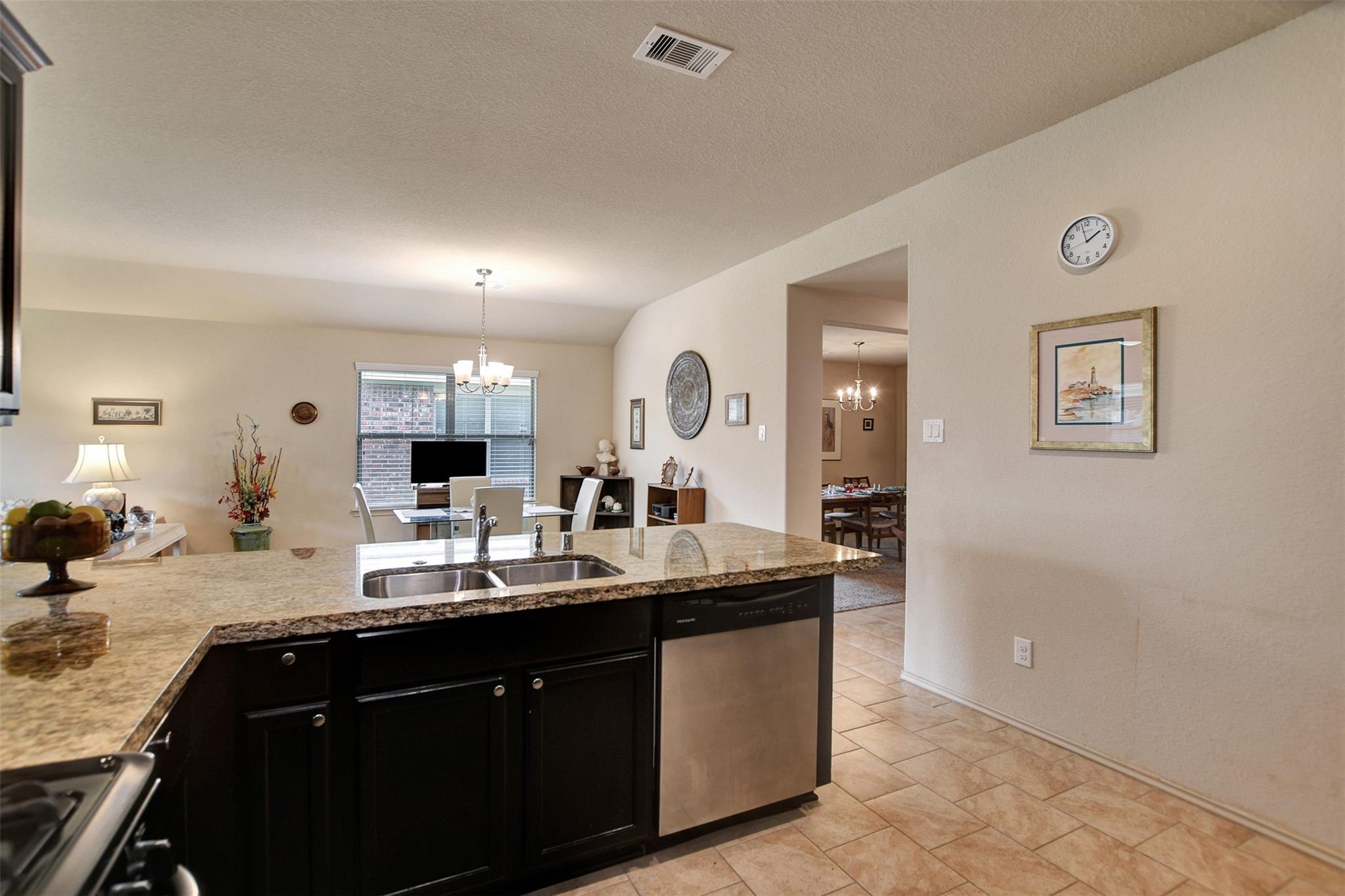 23314 Sawmill Pass