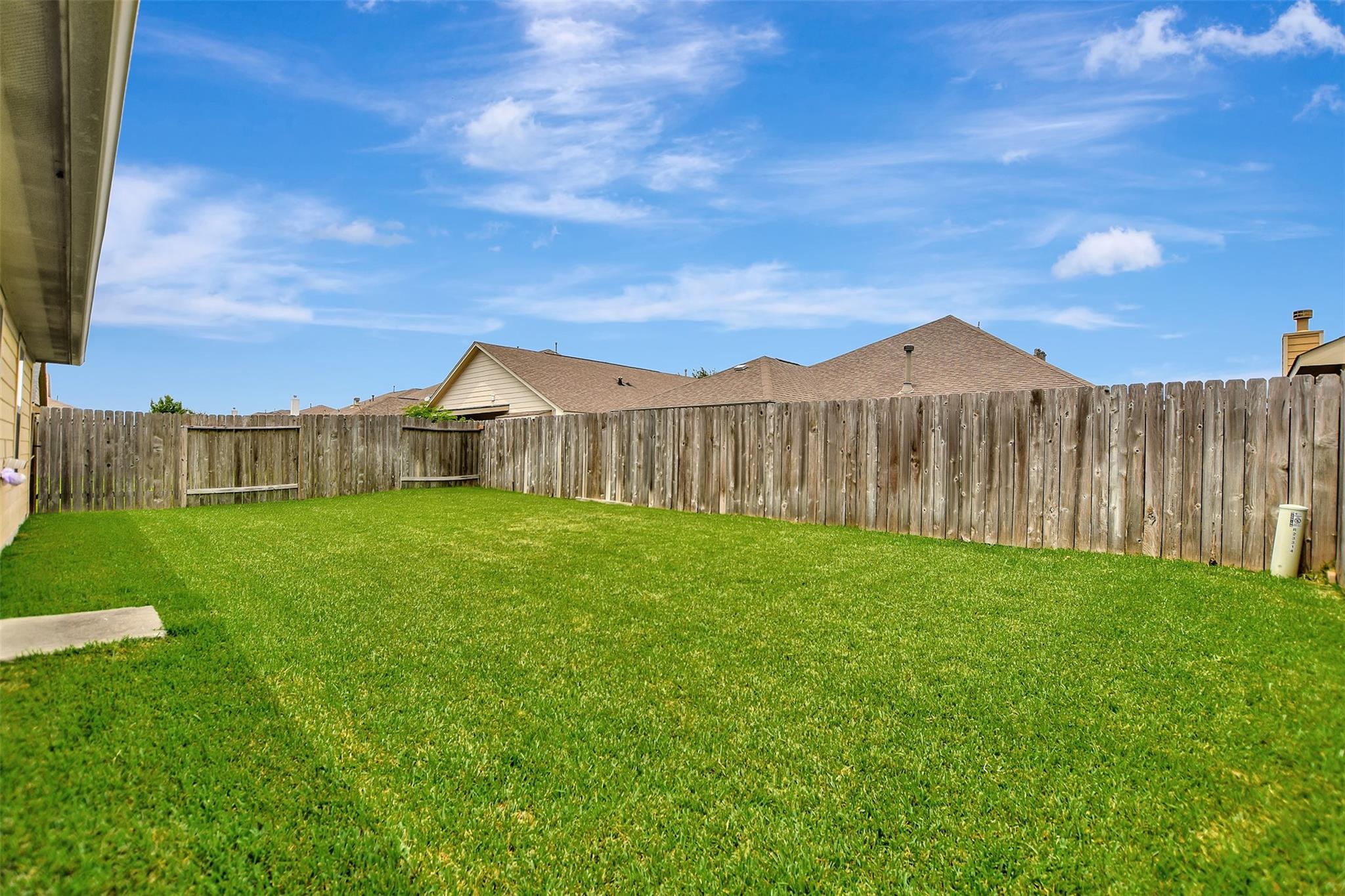 23314 Sawmill Pass