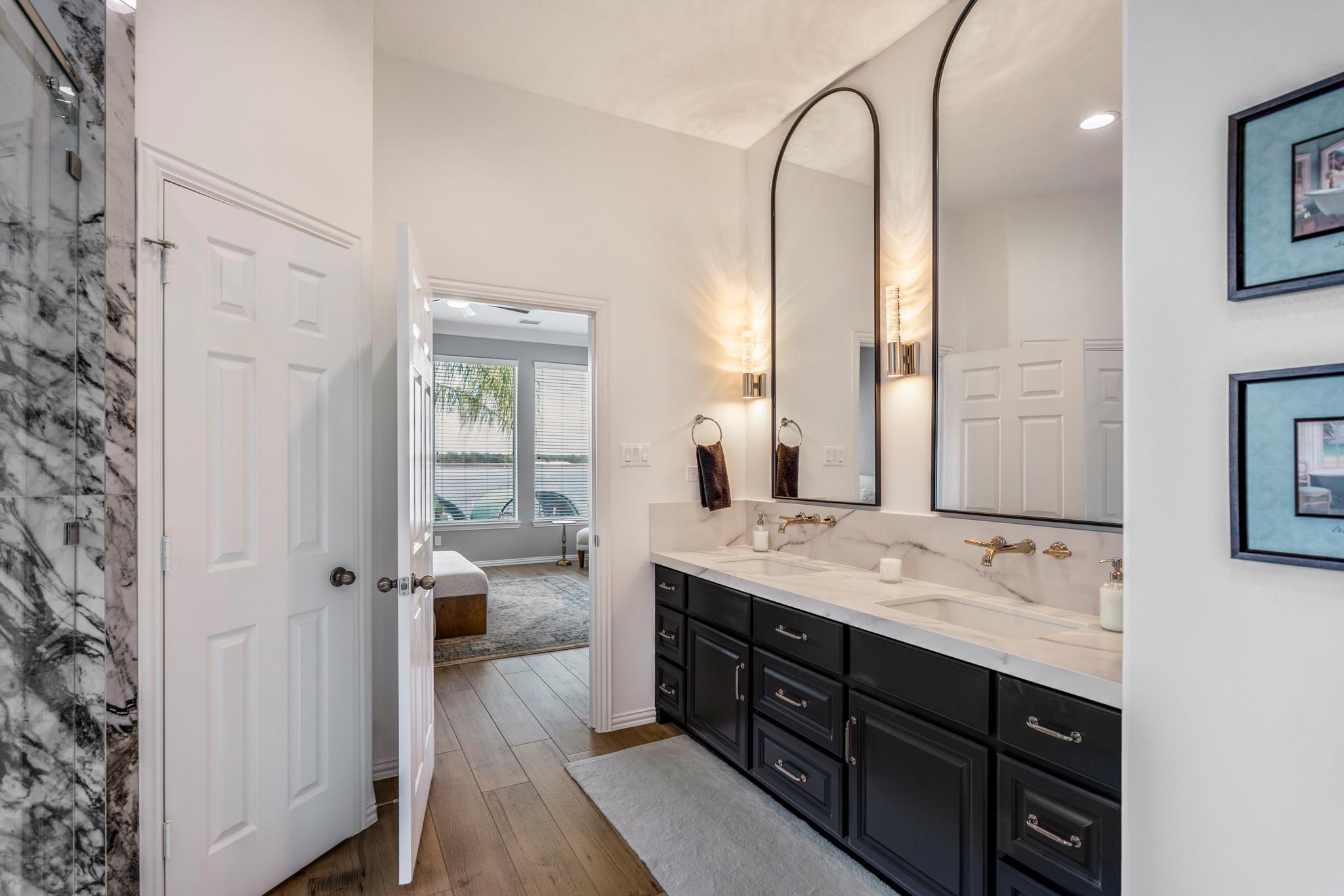 12353 Oak Cove Point