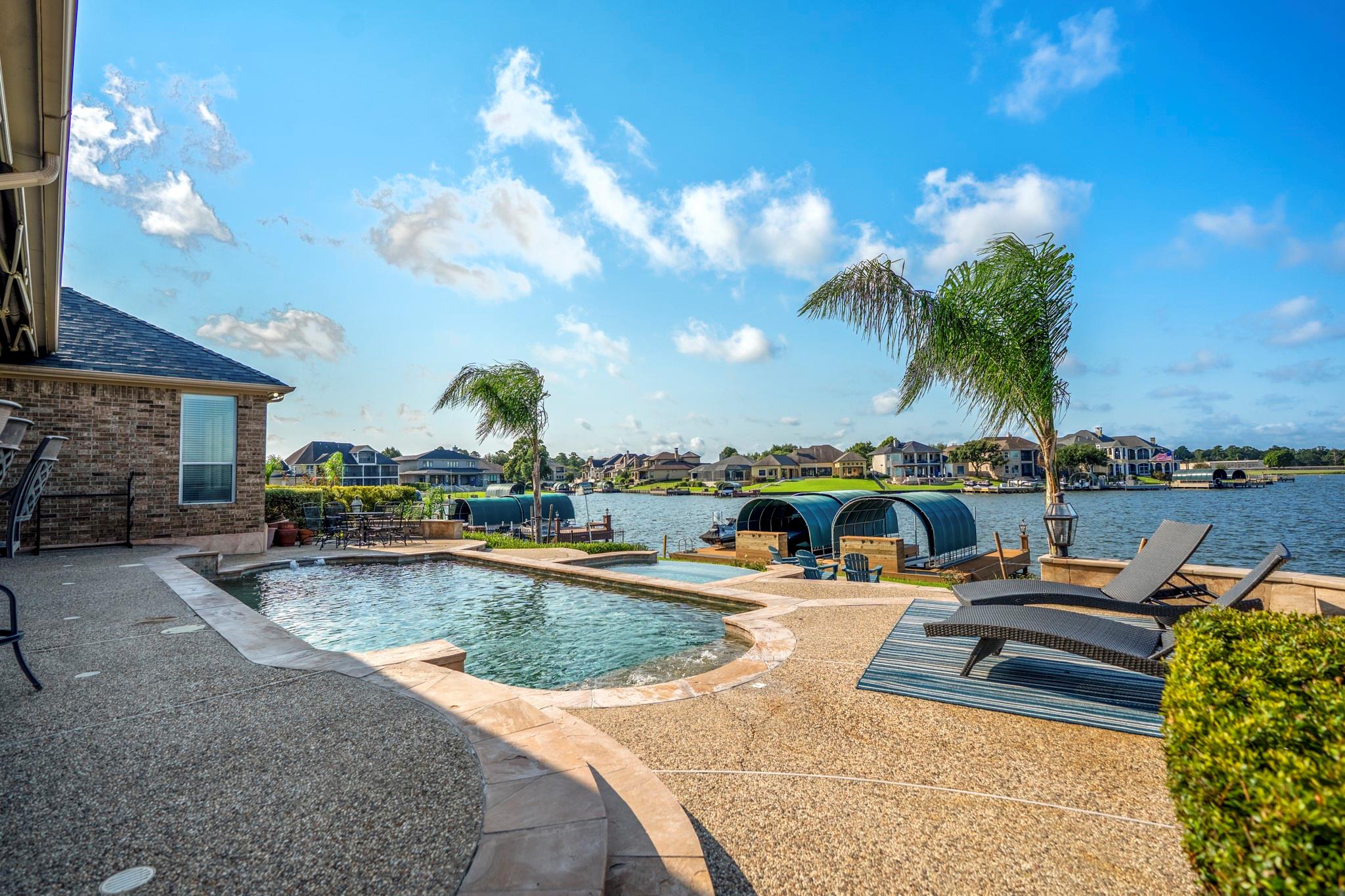 12353 Oak Cove Point