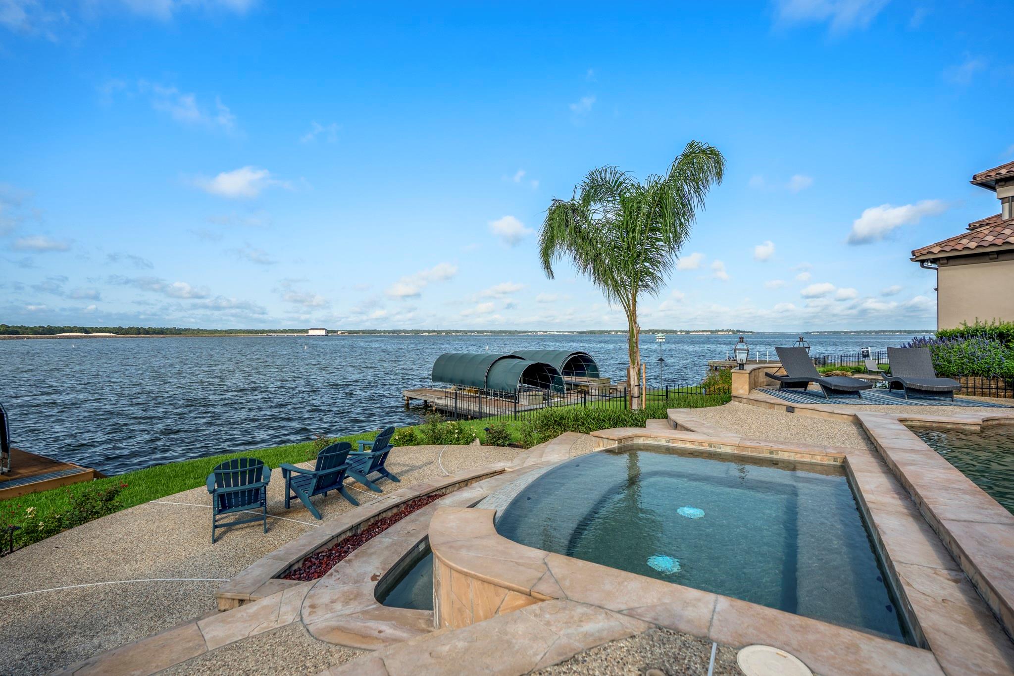 12353 Oak Cove Point