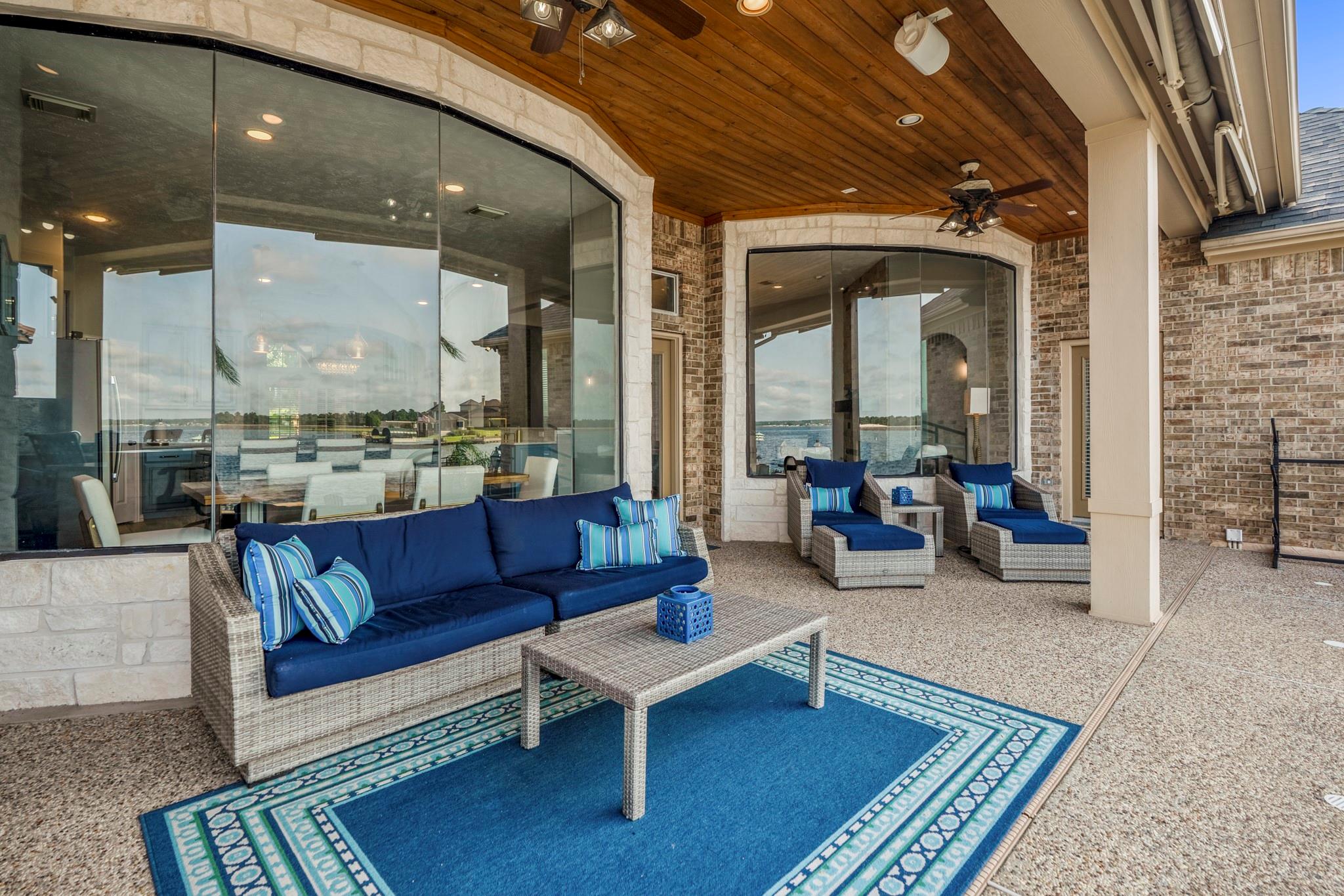 12353 Oak Cove Point
