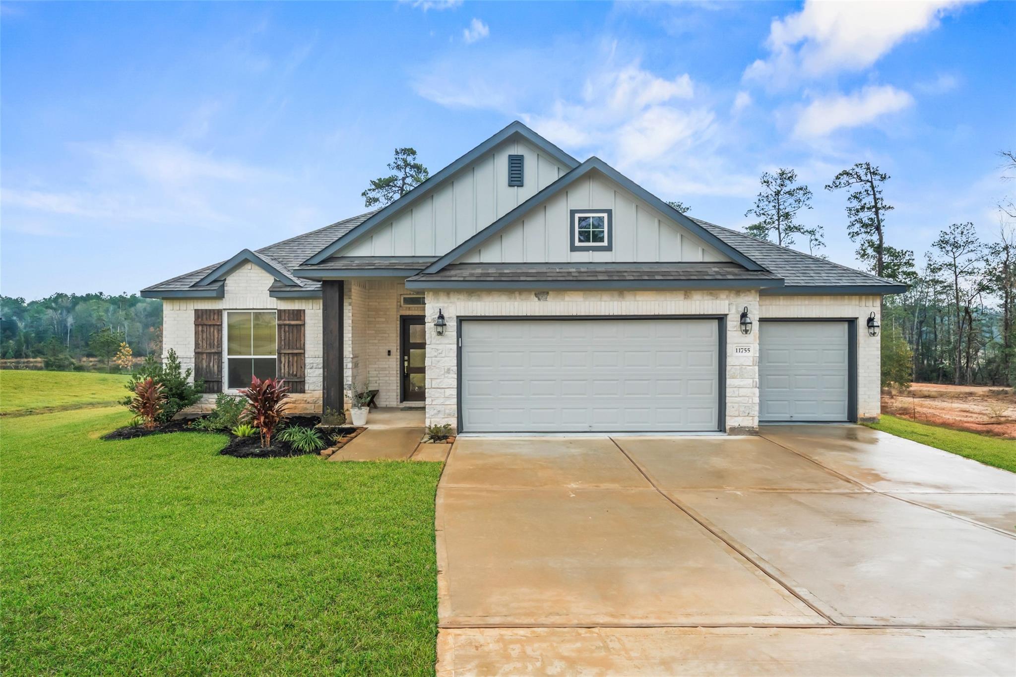 11755 Oakwood Ranch Drive