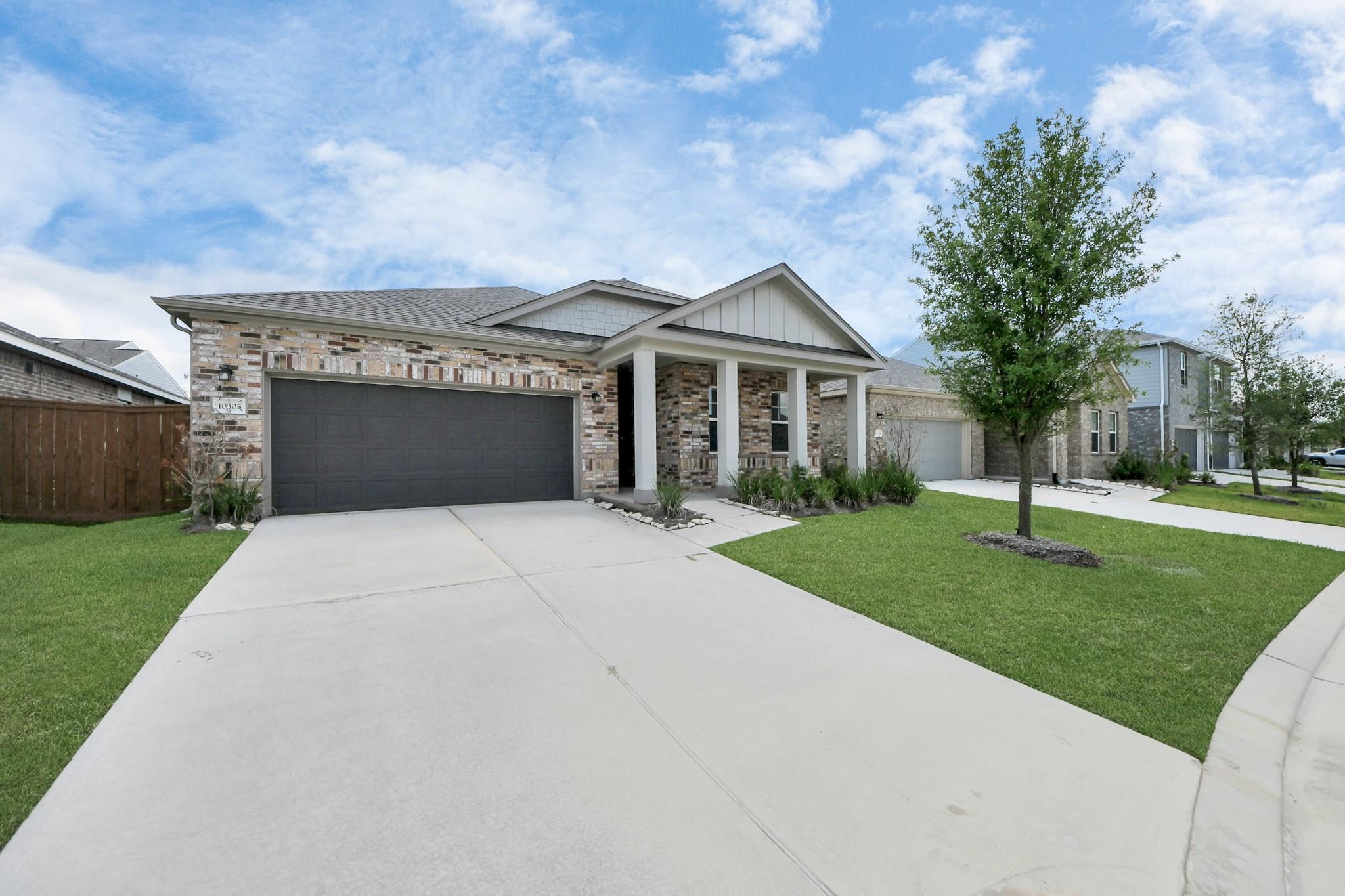1902 Corsica Creek Lane