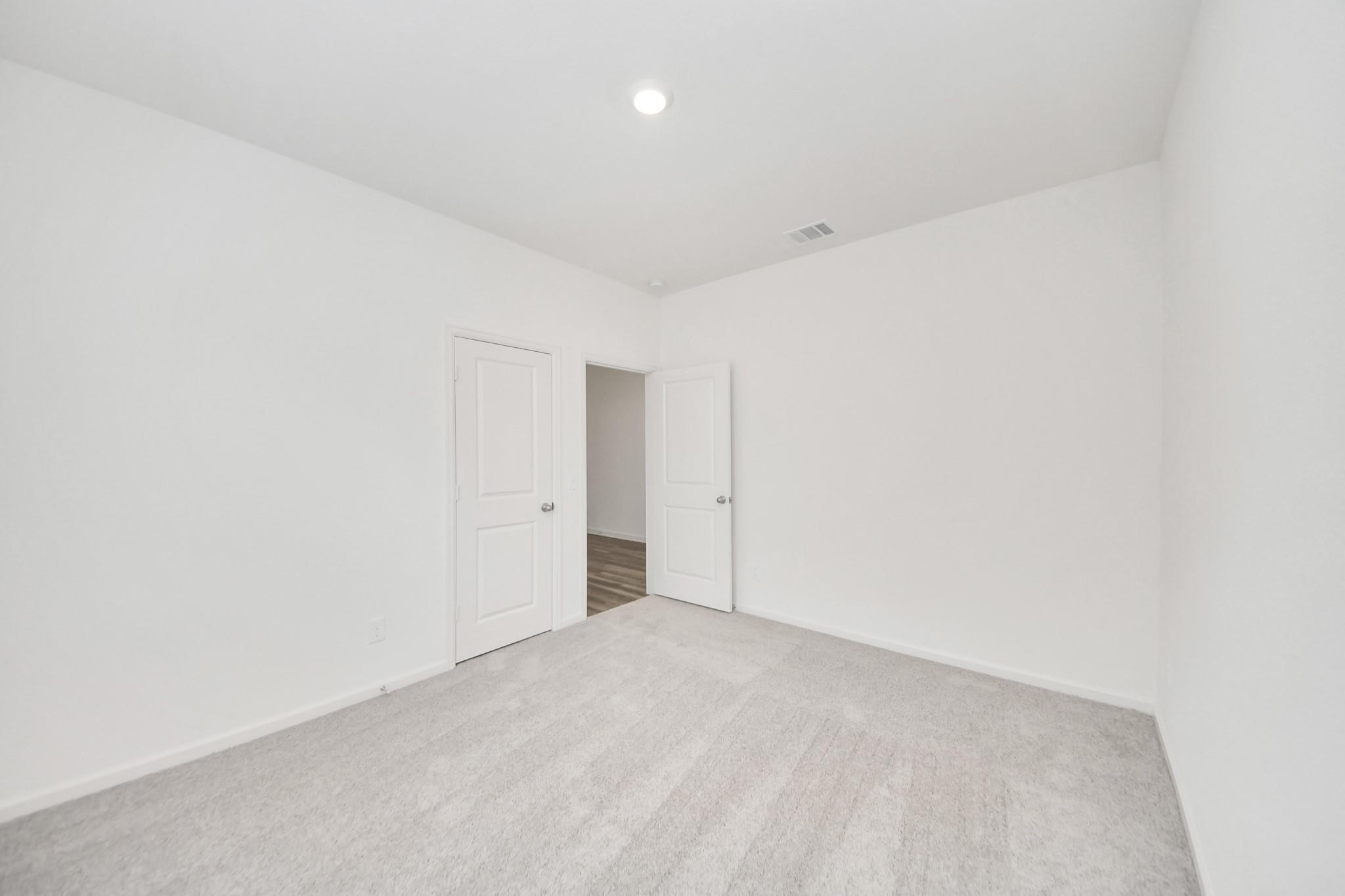 1902 Corsica Creek Lane